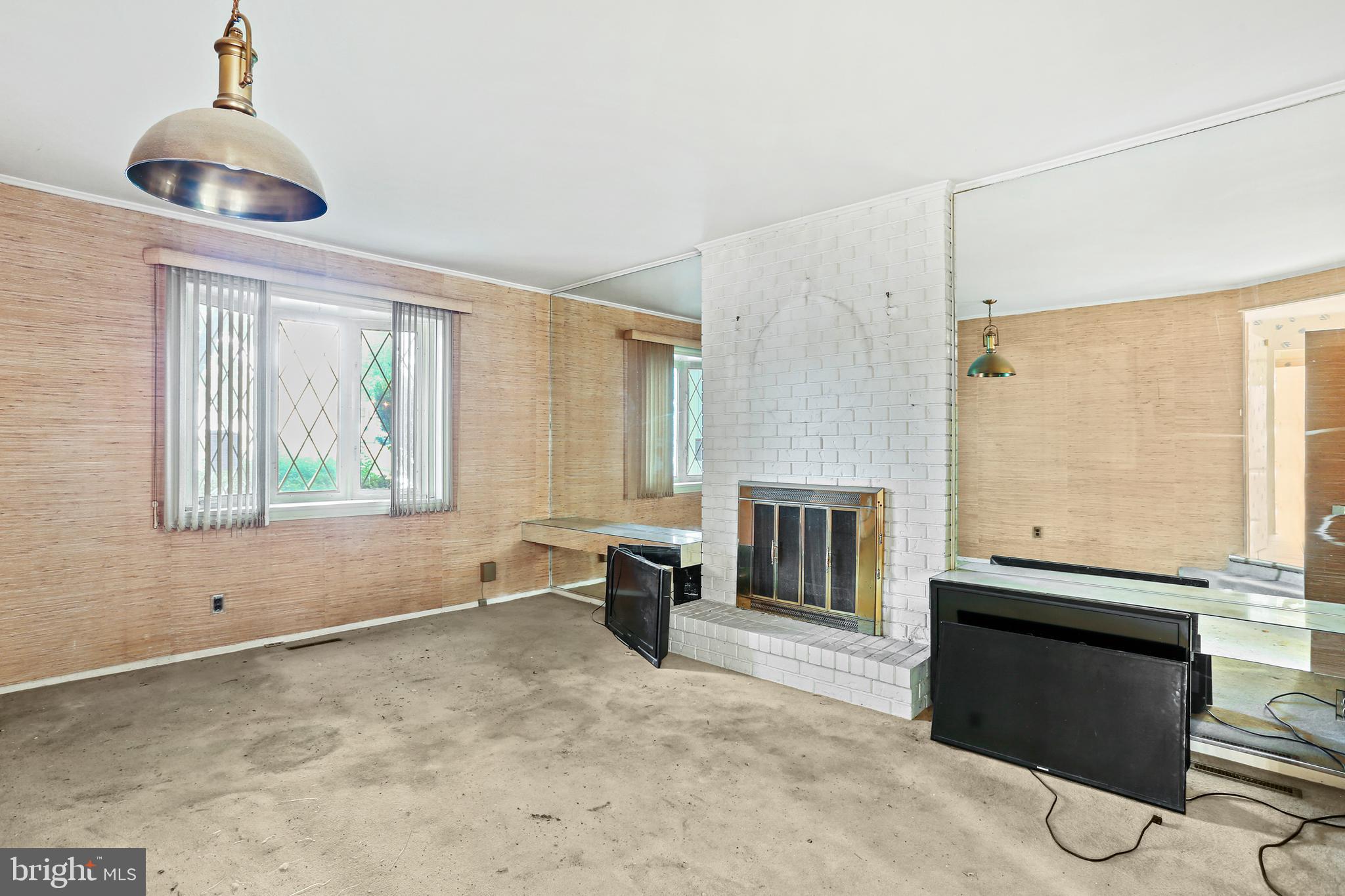 THE WOODLANDS - Residential