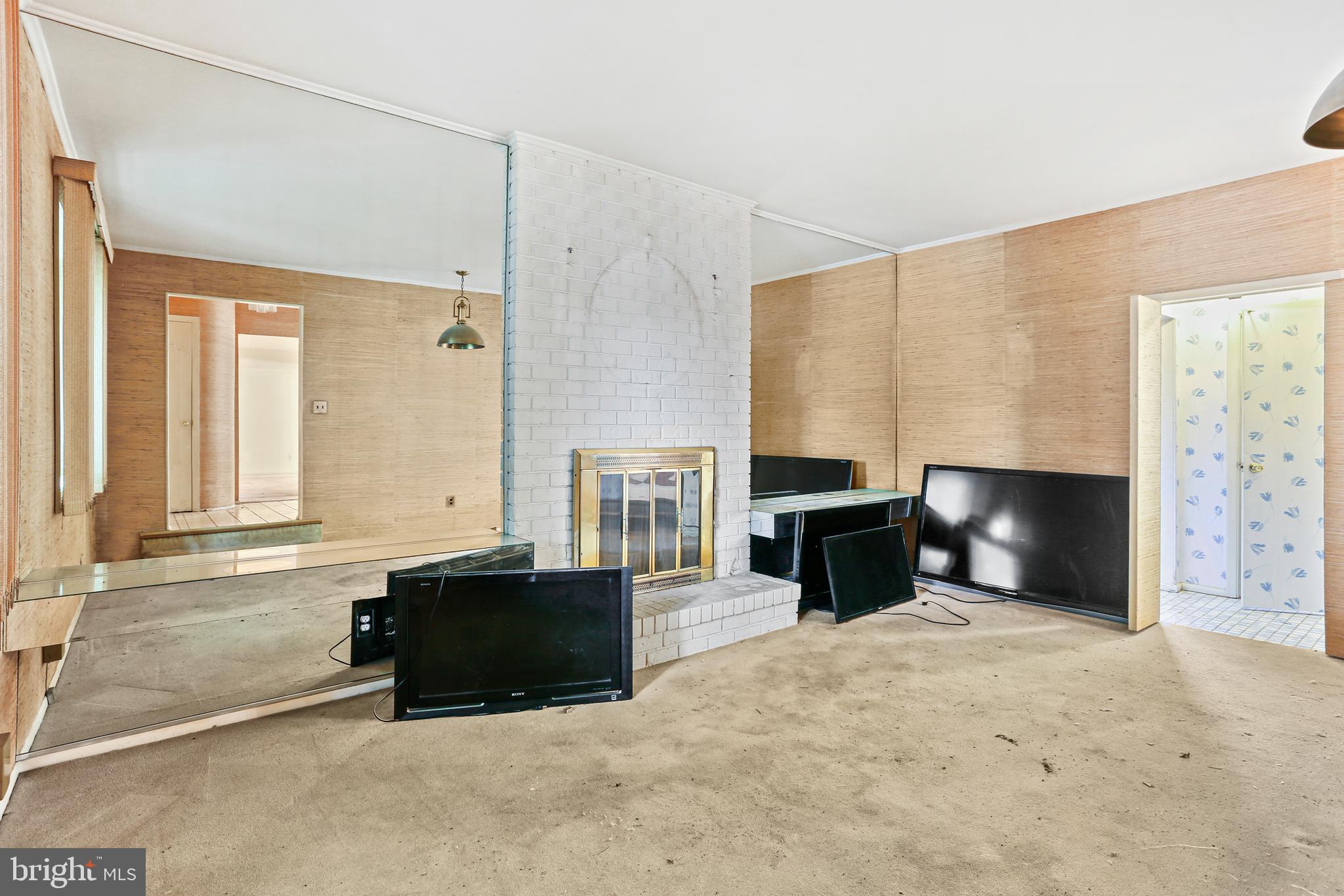 THE WOODLANDS - Residential