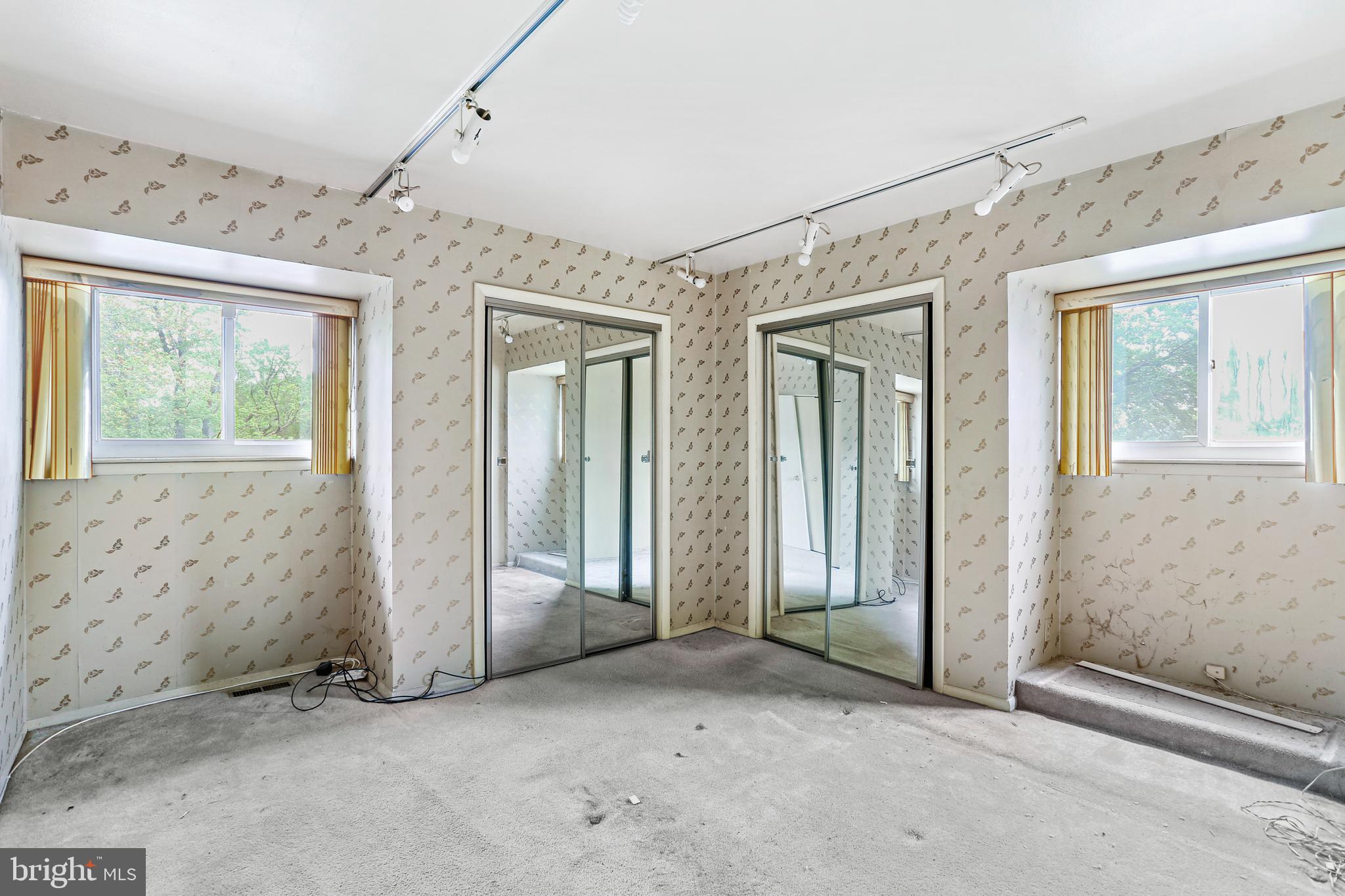 THE WOODLANDS - Residential