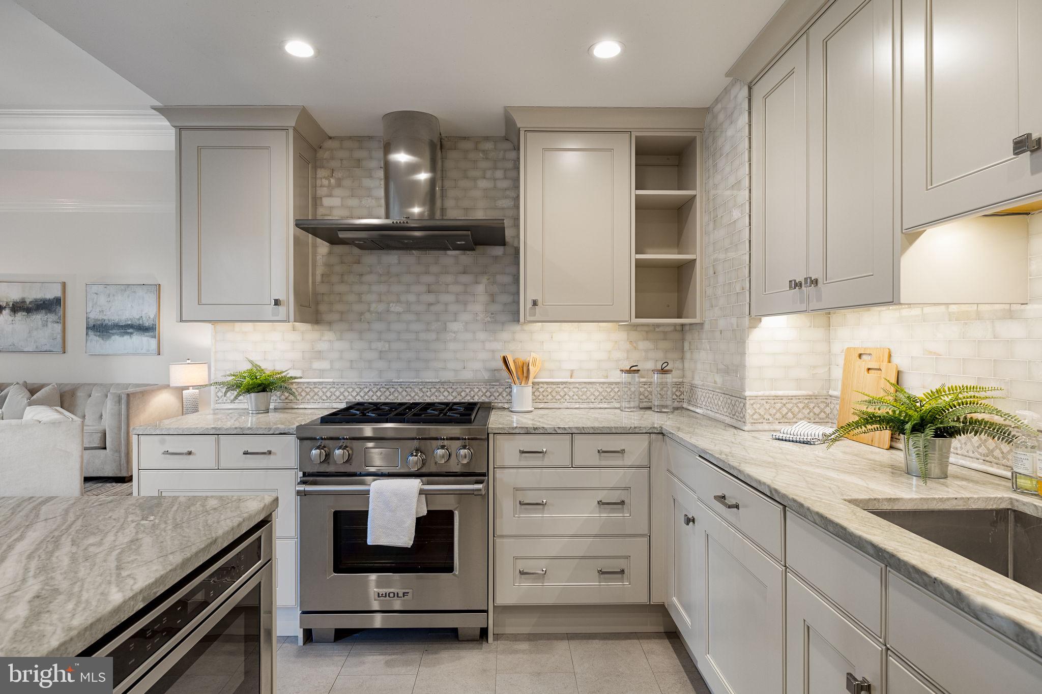 219 S 18TH STREET 29 1408