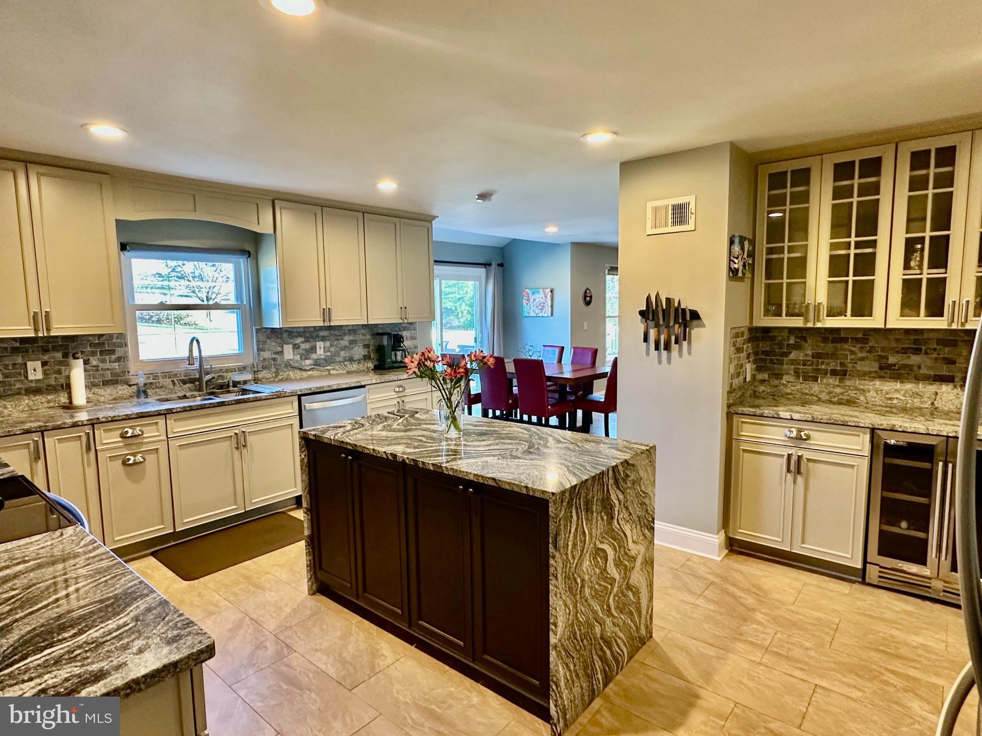 GOSHEN - Residential