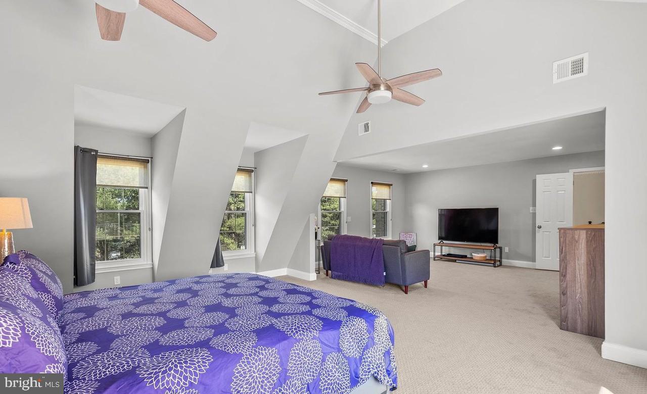 GOSHEN - Residential