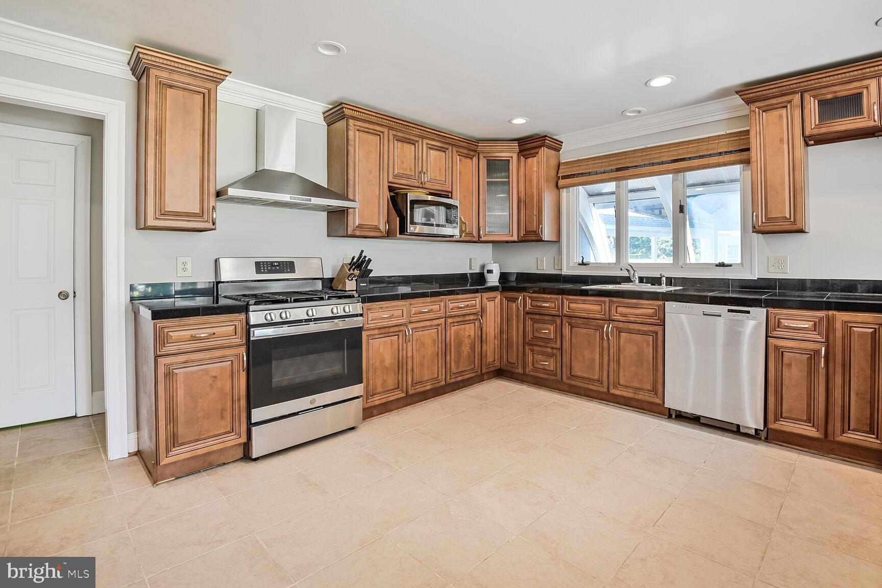 OLNEY OUTSIDE - Residential