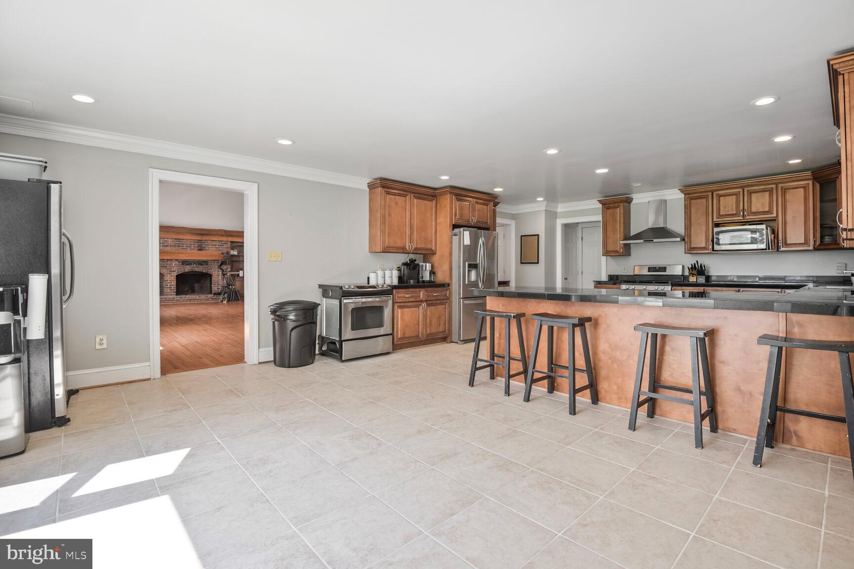 OLNEY OUTSIDE - Residential