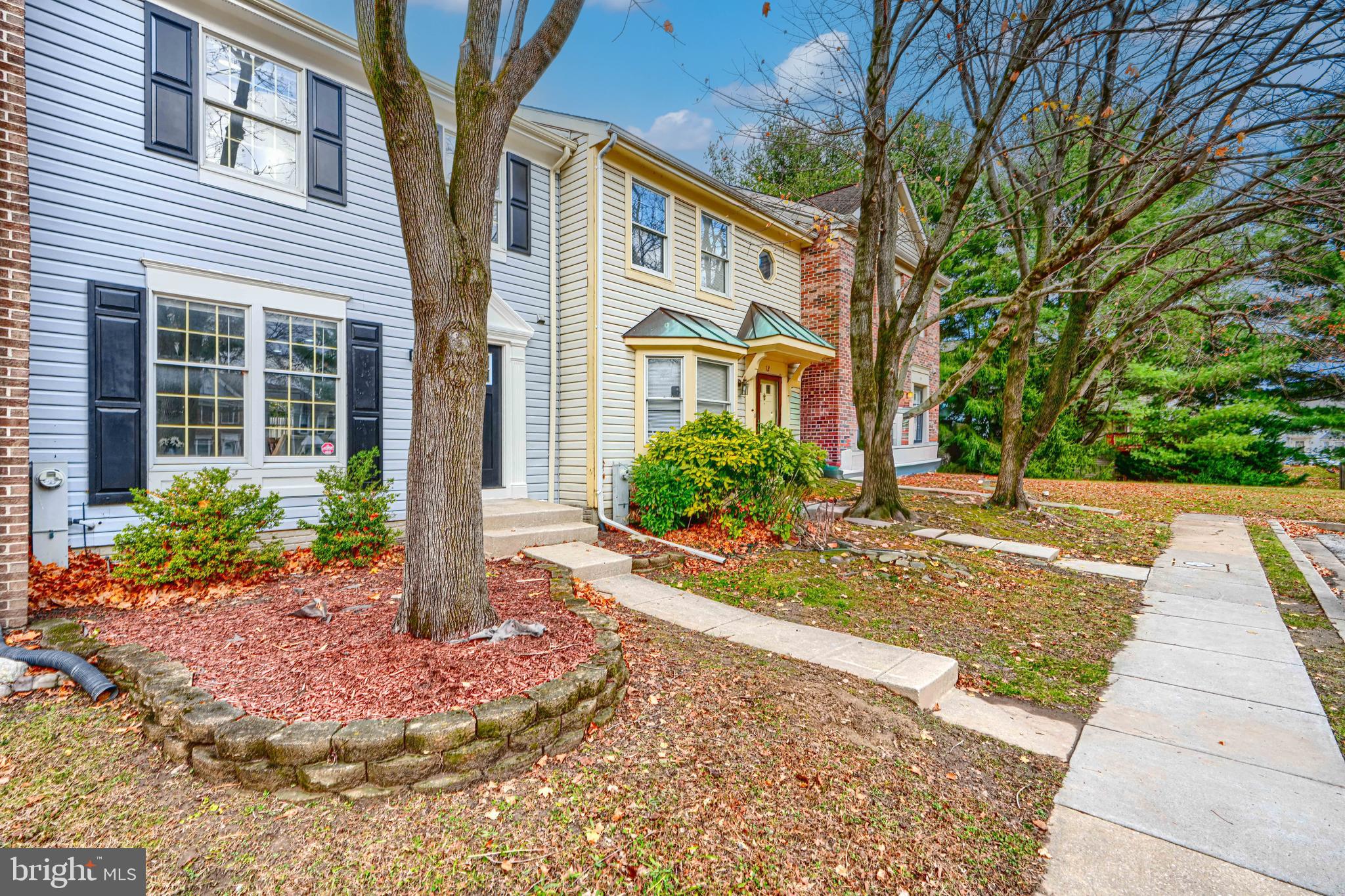 10 WENSLEY DALE COURT