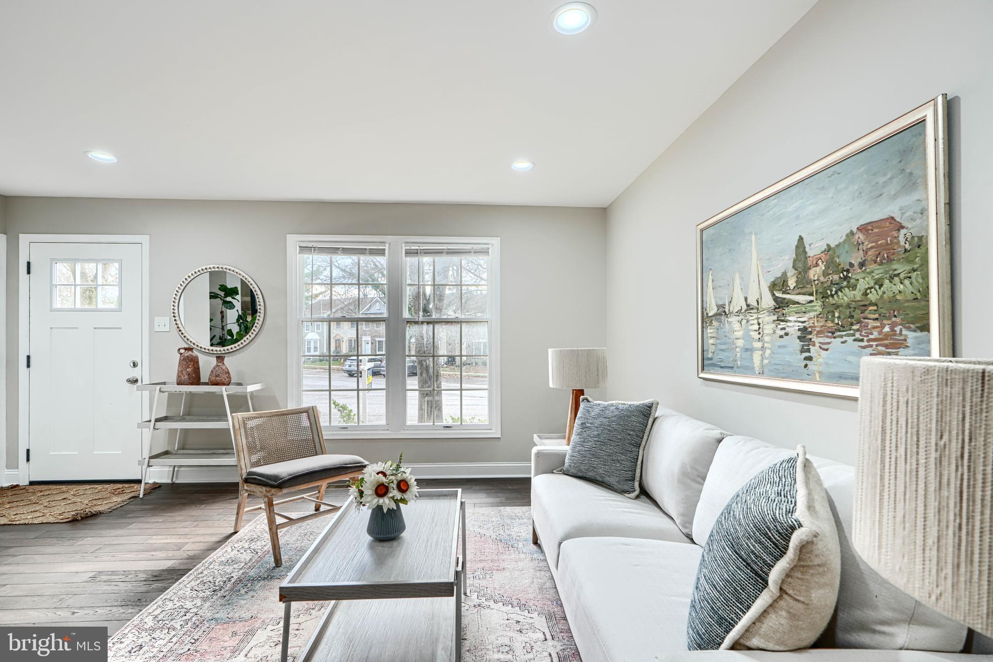 10 WENSLEY DALE COURT