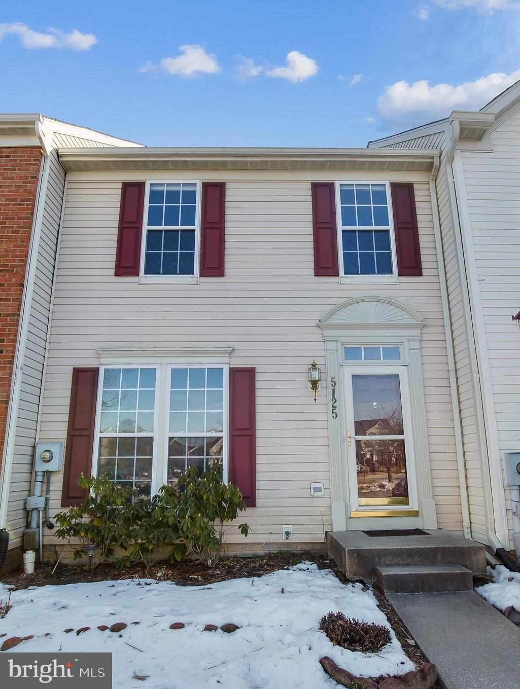 WELLINGTON TRACE - Residential