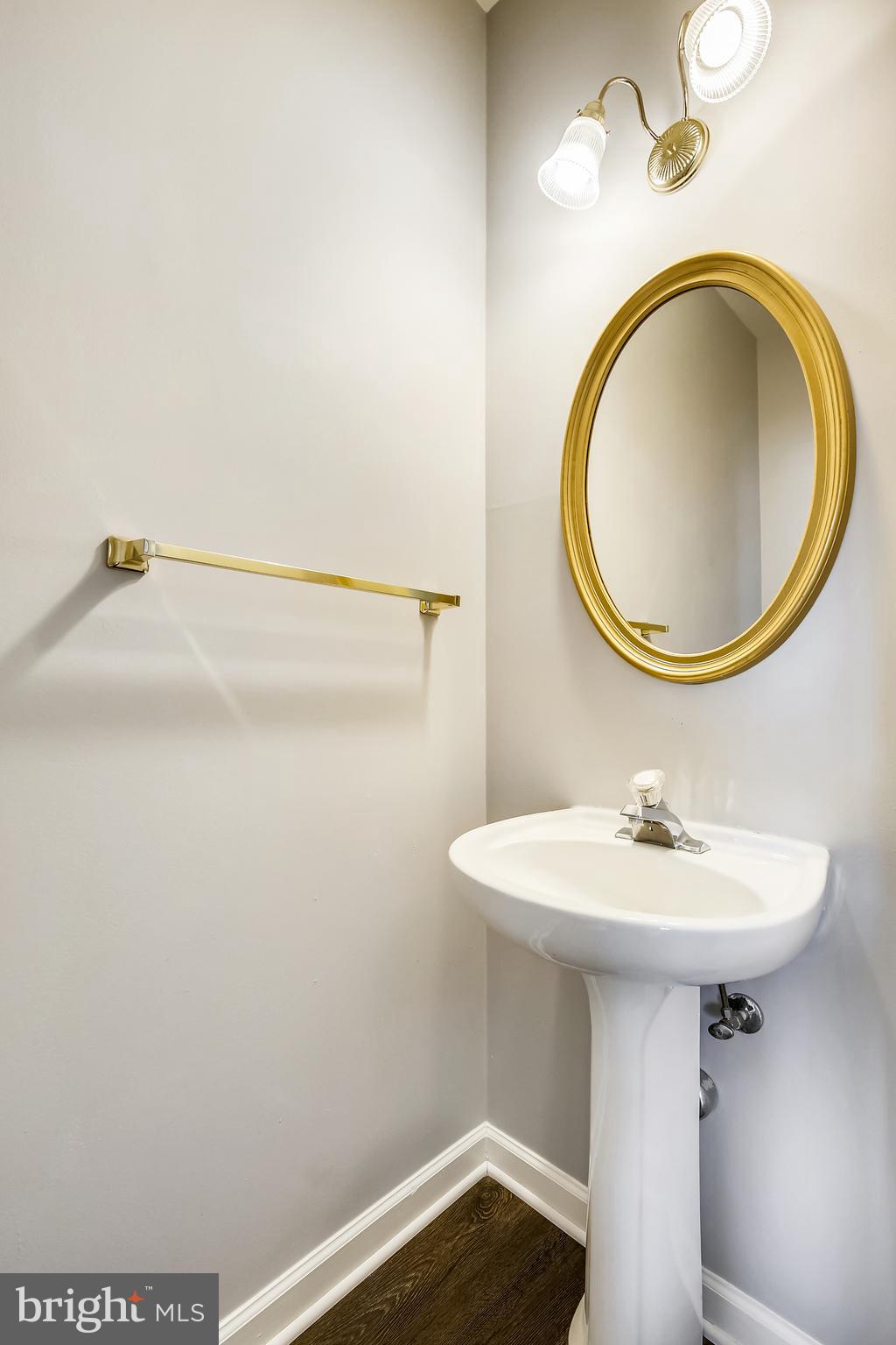 WELLINGTON TRACE - Residential