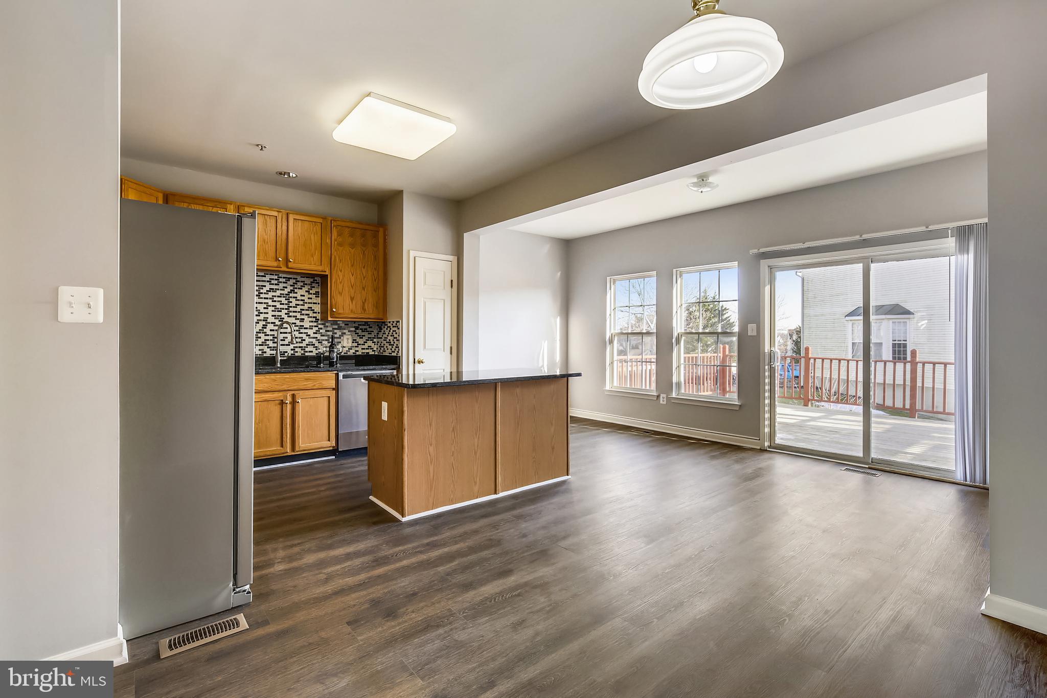 WELLINGTON TRACE - Residential