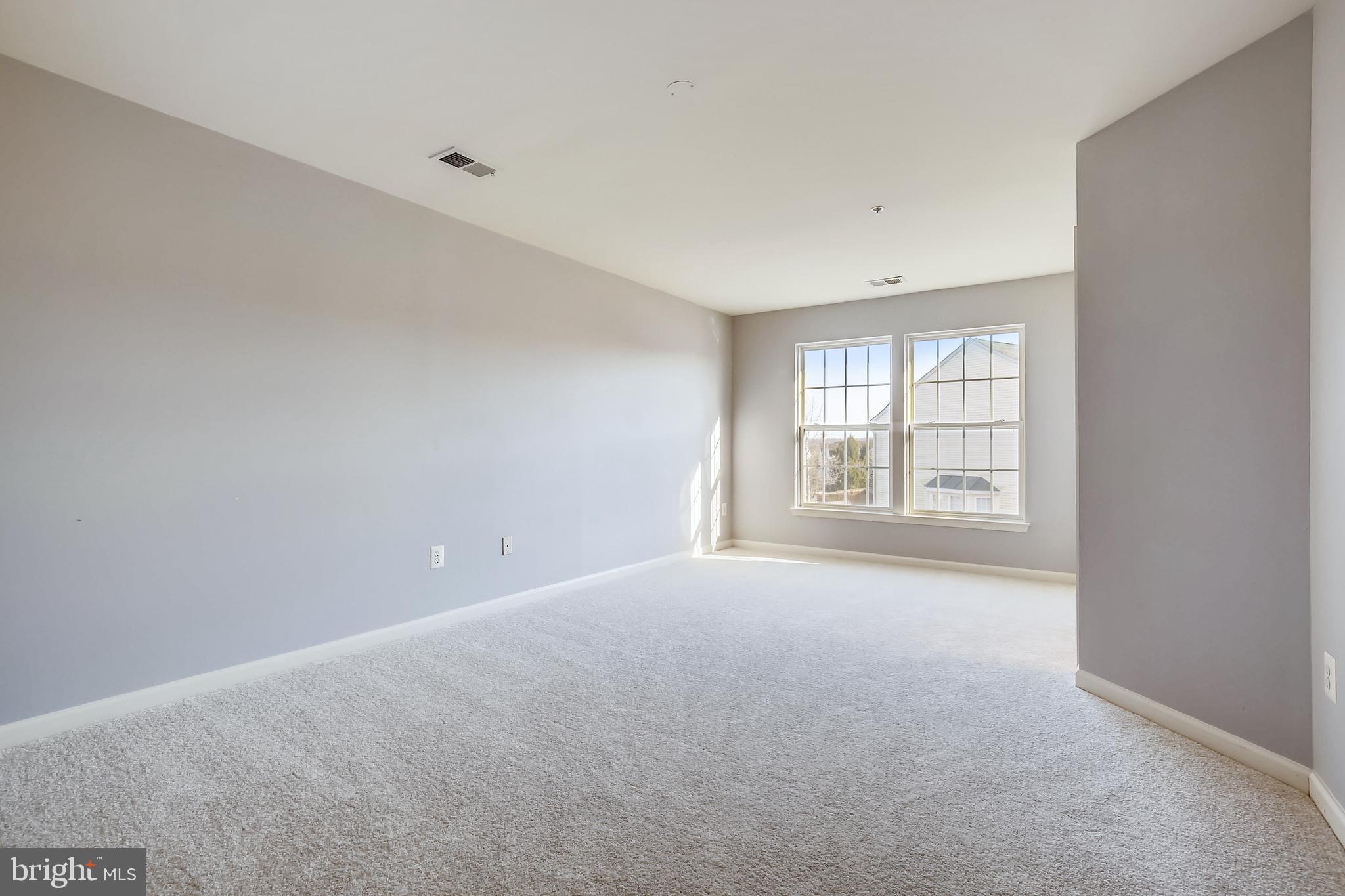 WELLINGTON TRACE - Residential