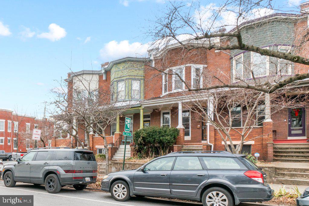 CHARLES VILLAGE - Residential