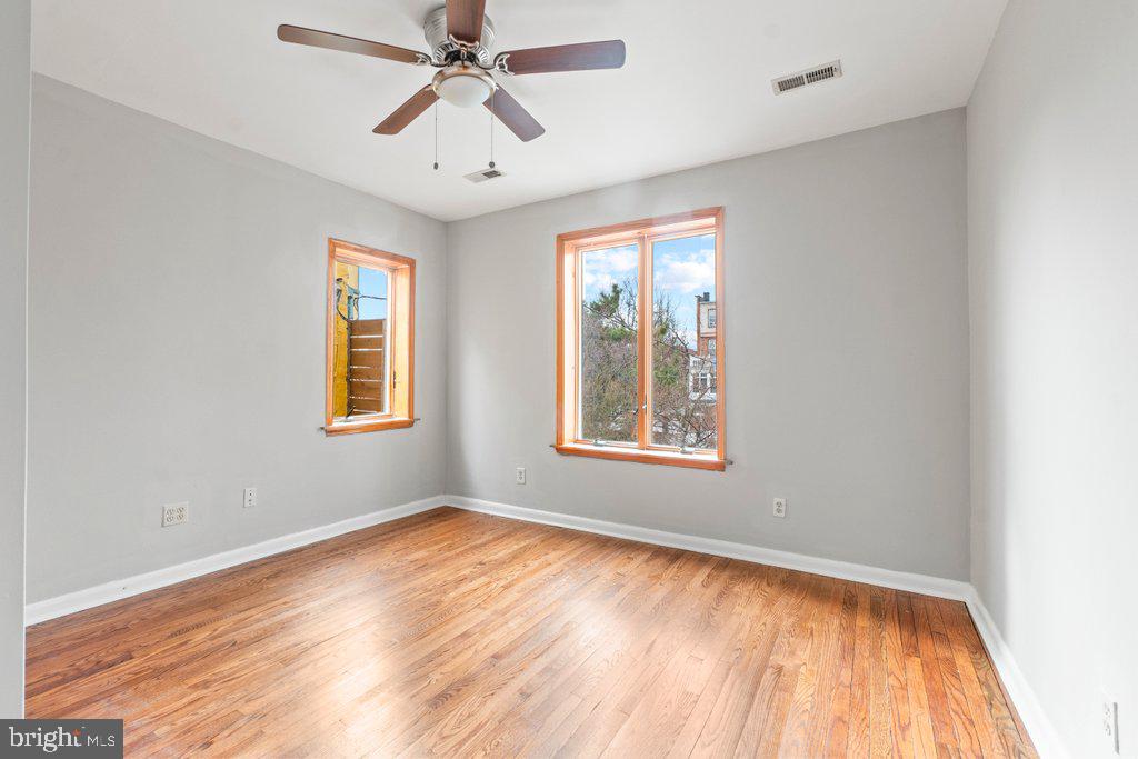 CHARLES VILLAGE - Residential