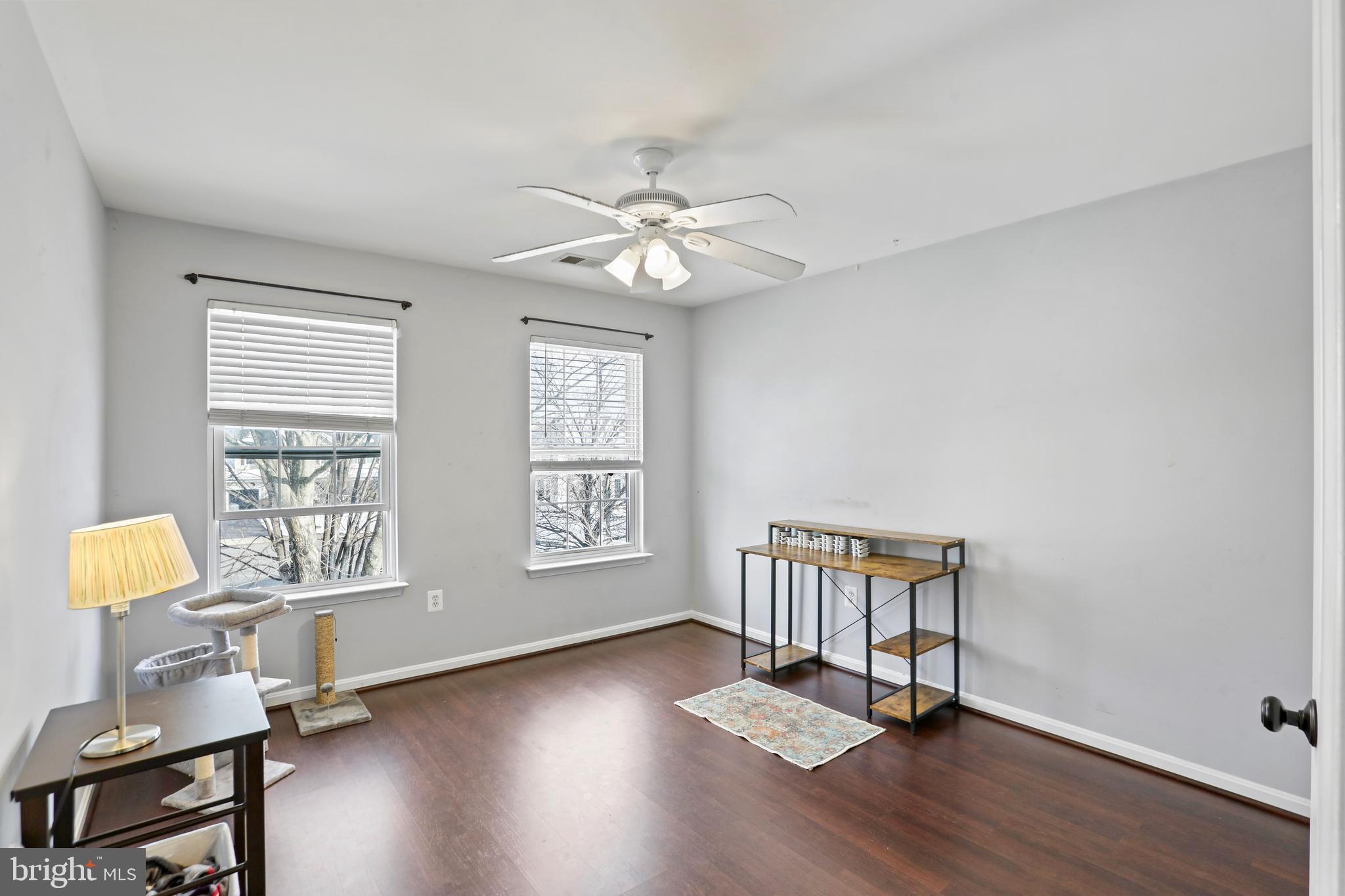 HIRST FARM - Residential