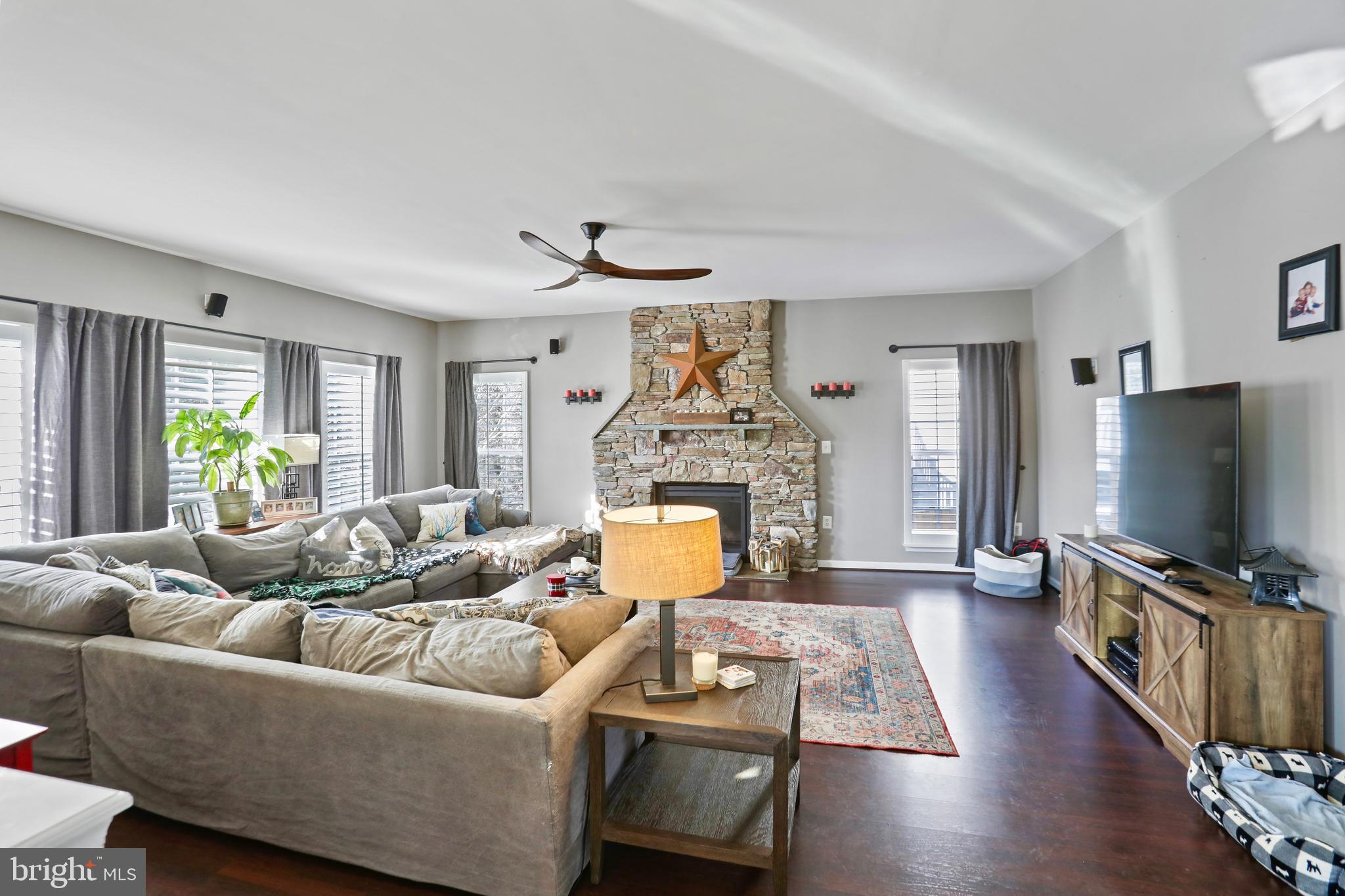 HIRST FARM - Residential