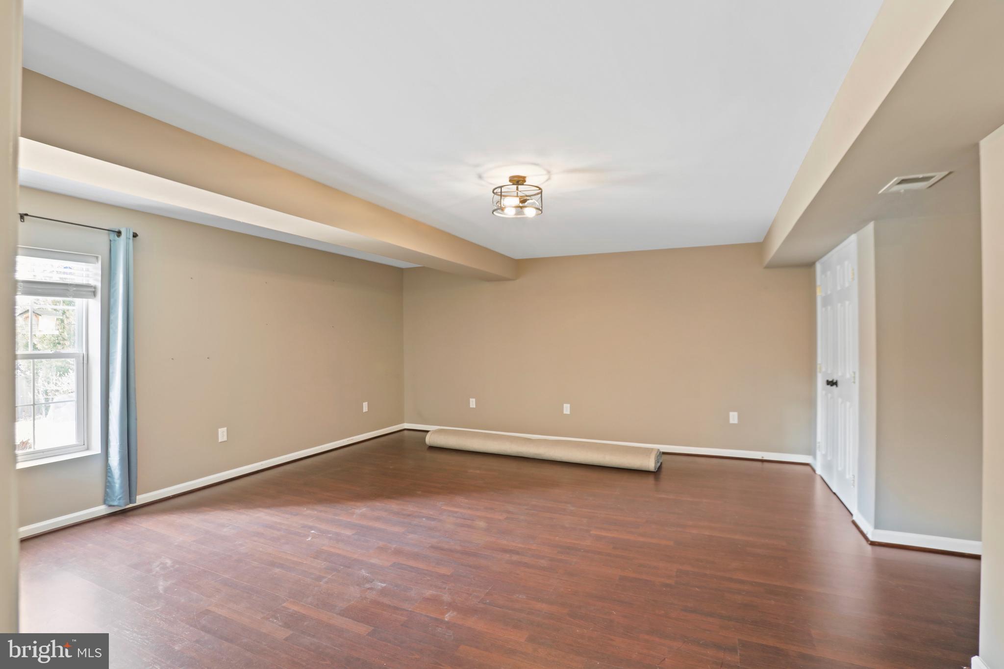 HIRST FARM - Residential