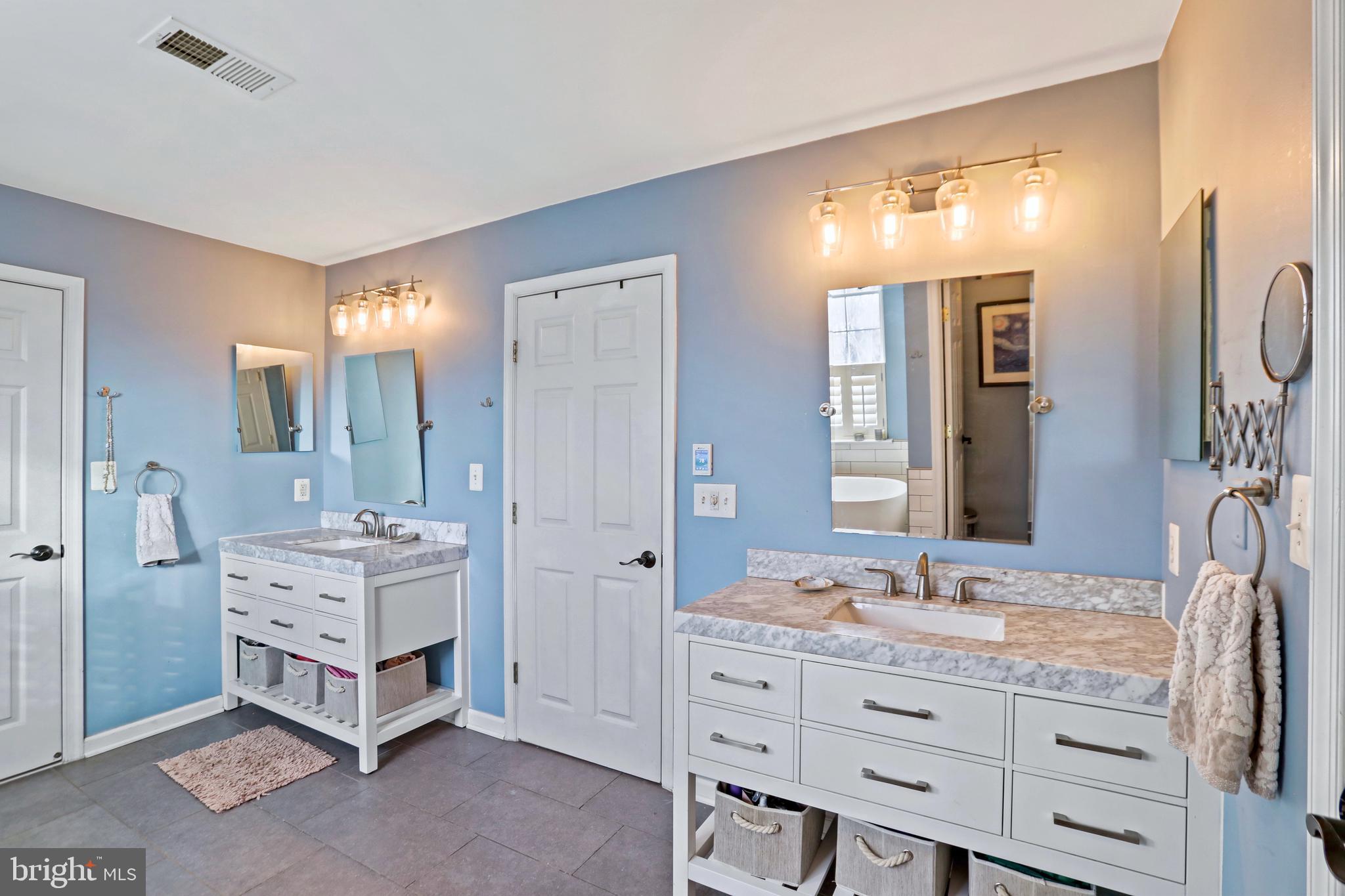 HIRST FARM - Residential