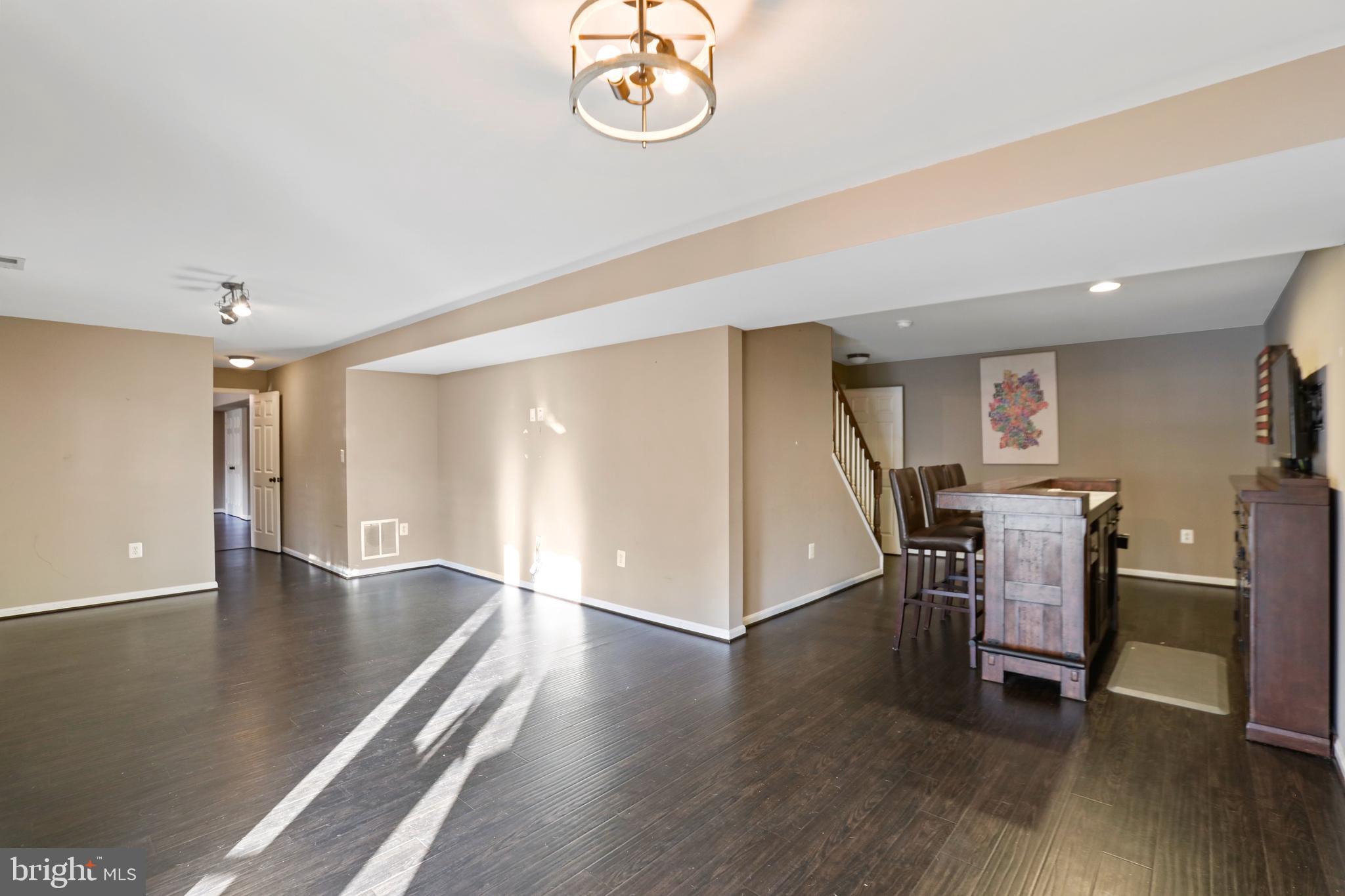 HIRST FARM - Residential