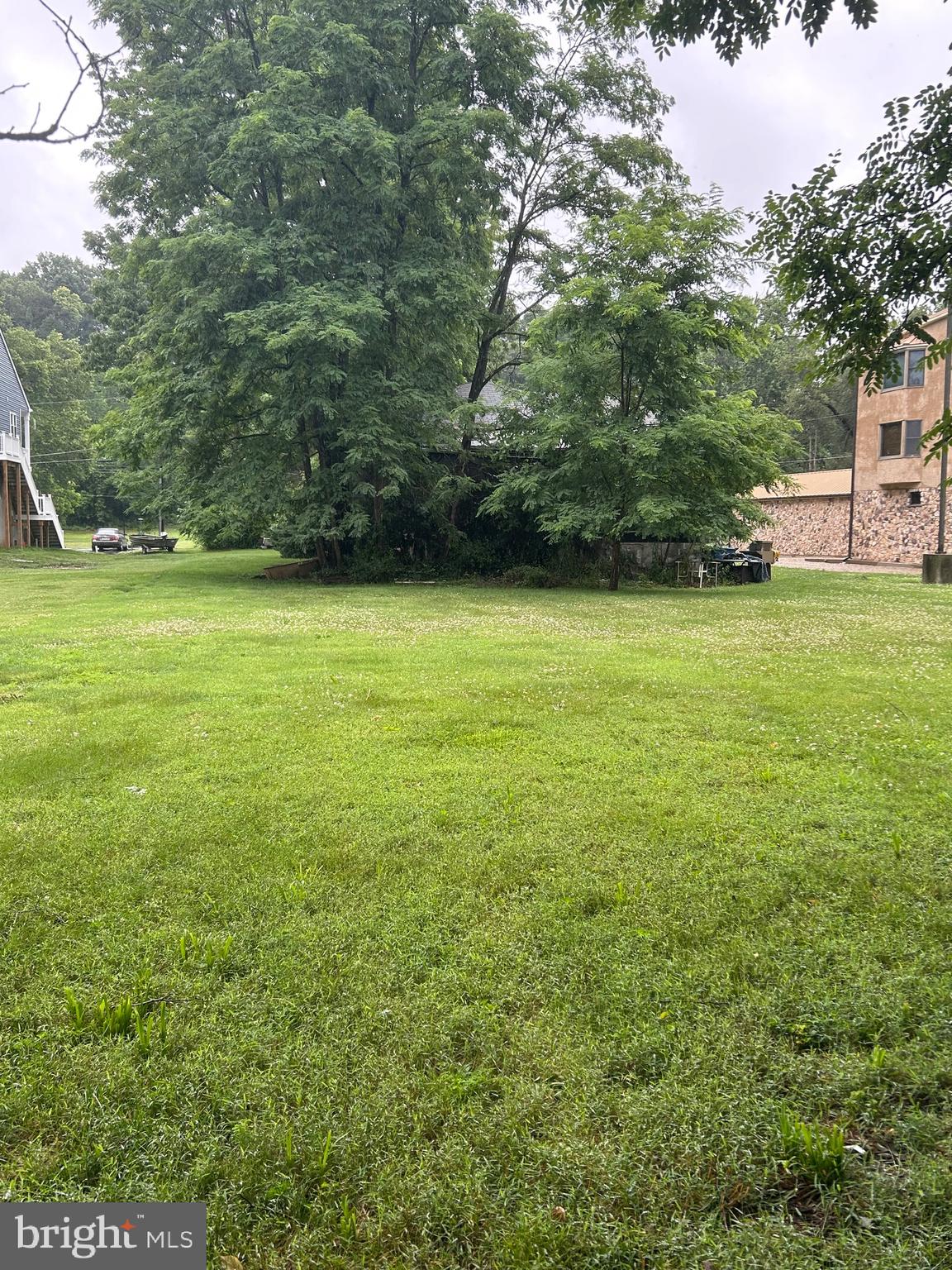 79 W INDIAN LANE