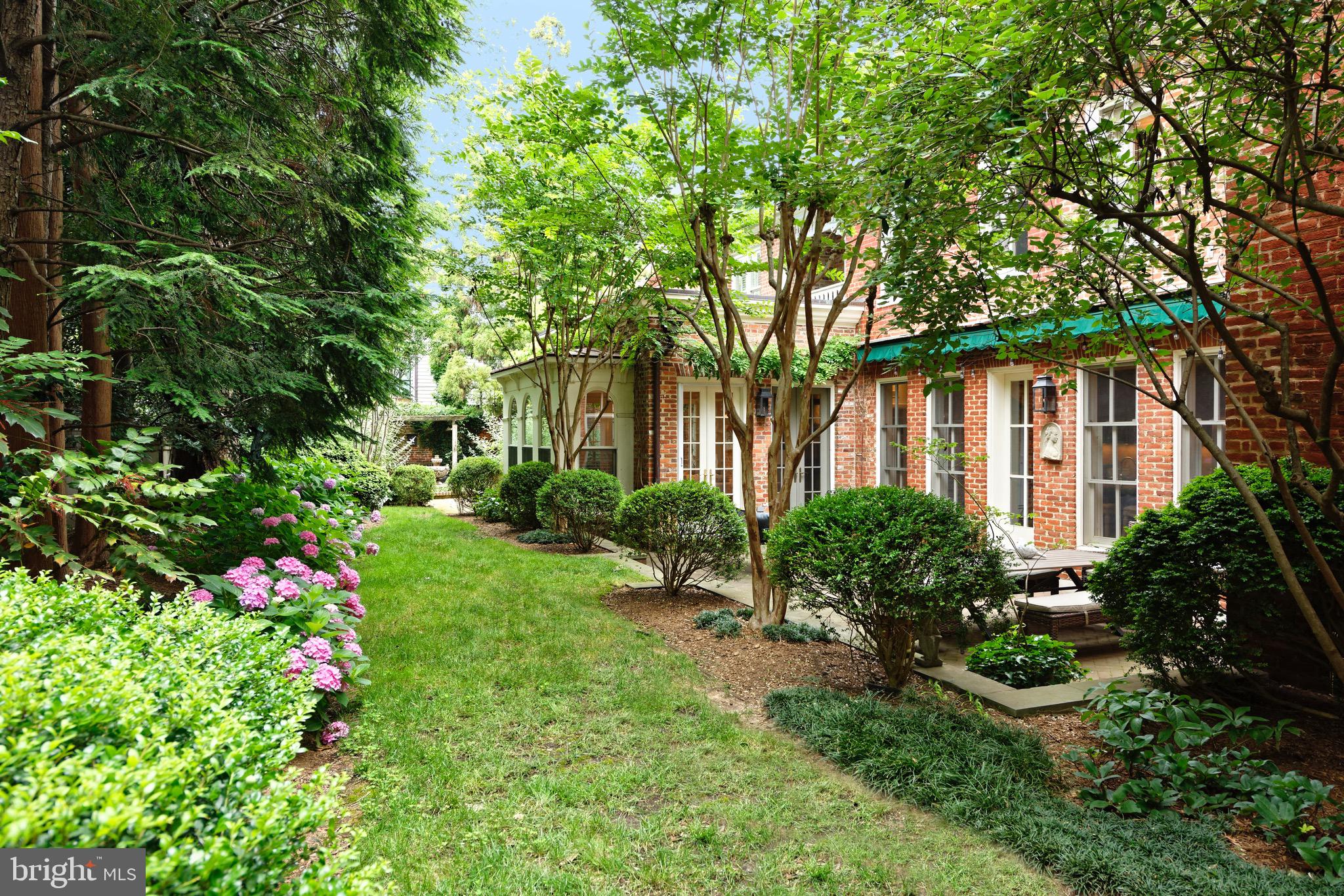 OLD TOWN SE QUADRANT - Residential