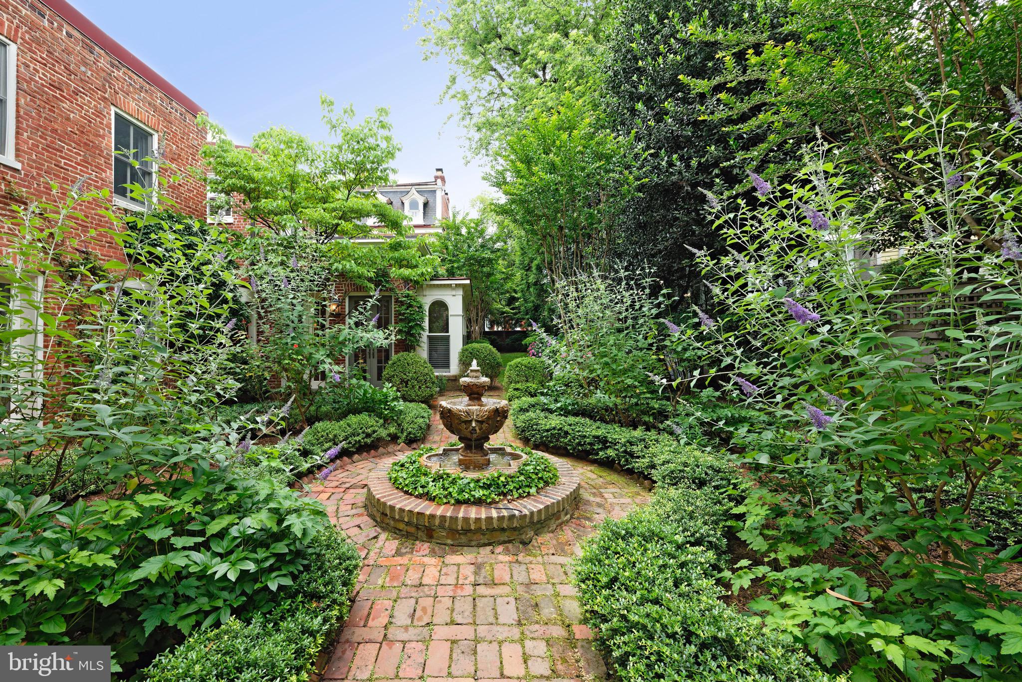 OLD TOWN SE QUADRANT - Residential