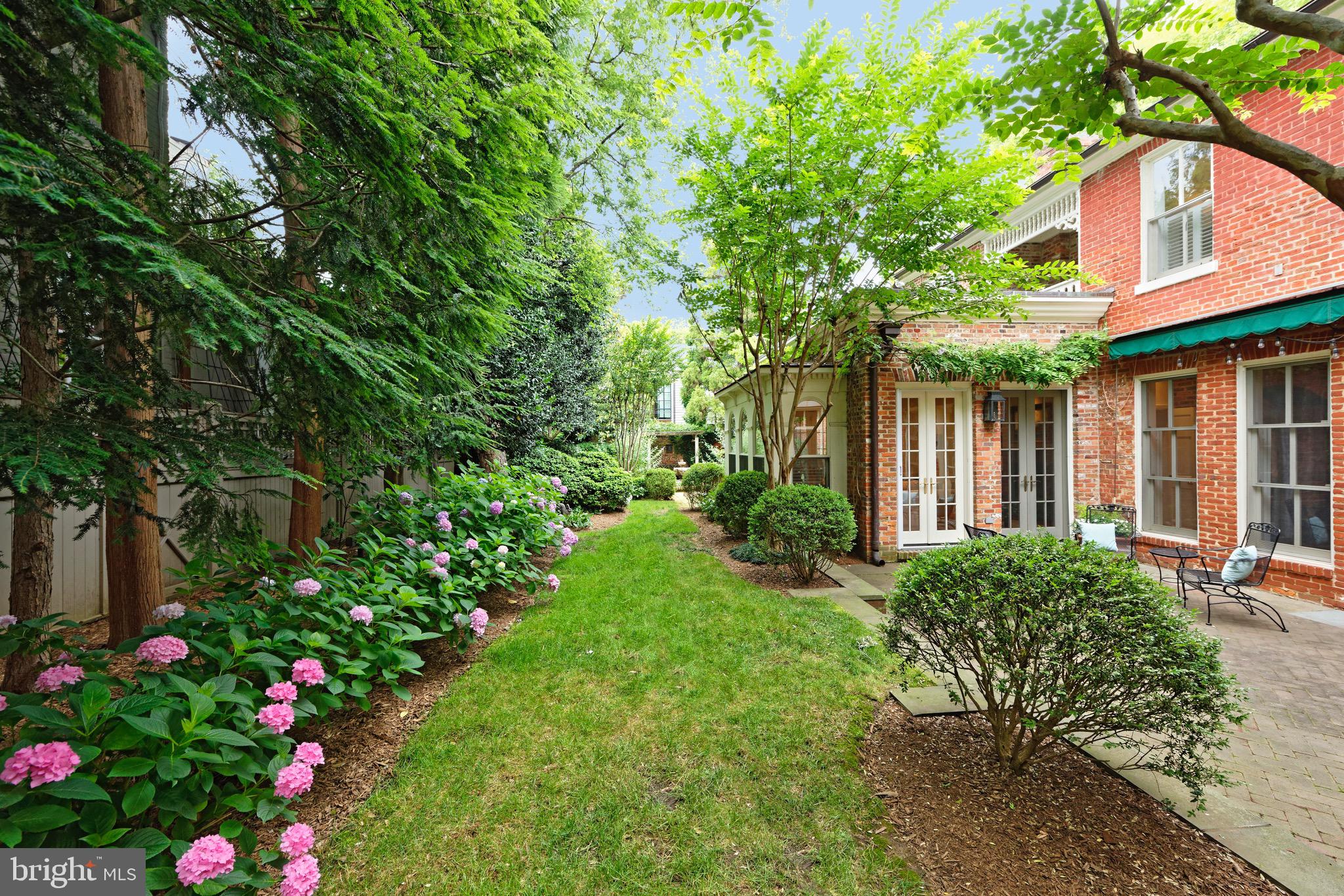 OLD TOWN SE QUADRANT - Residential