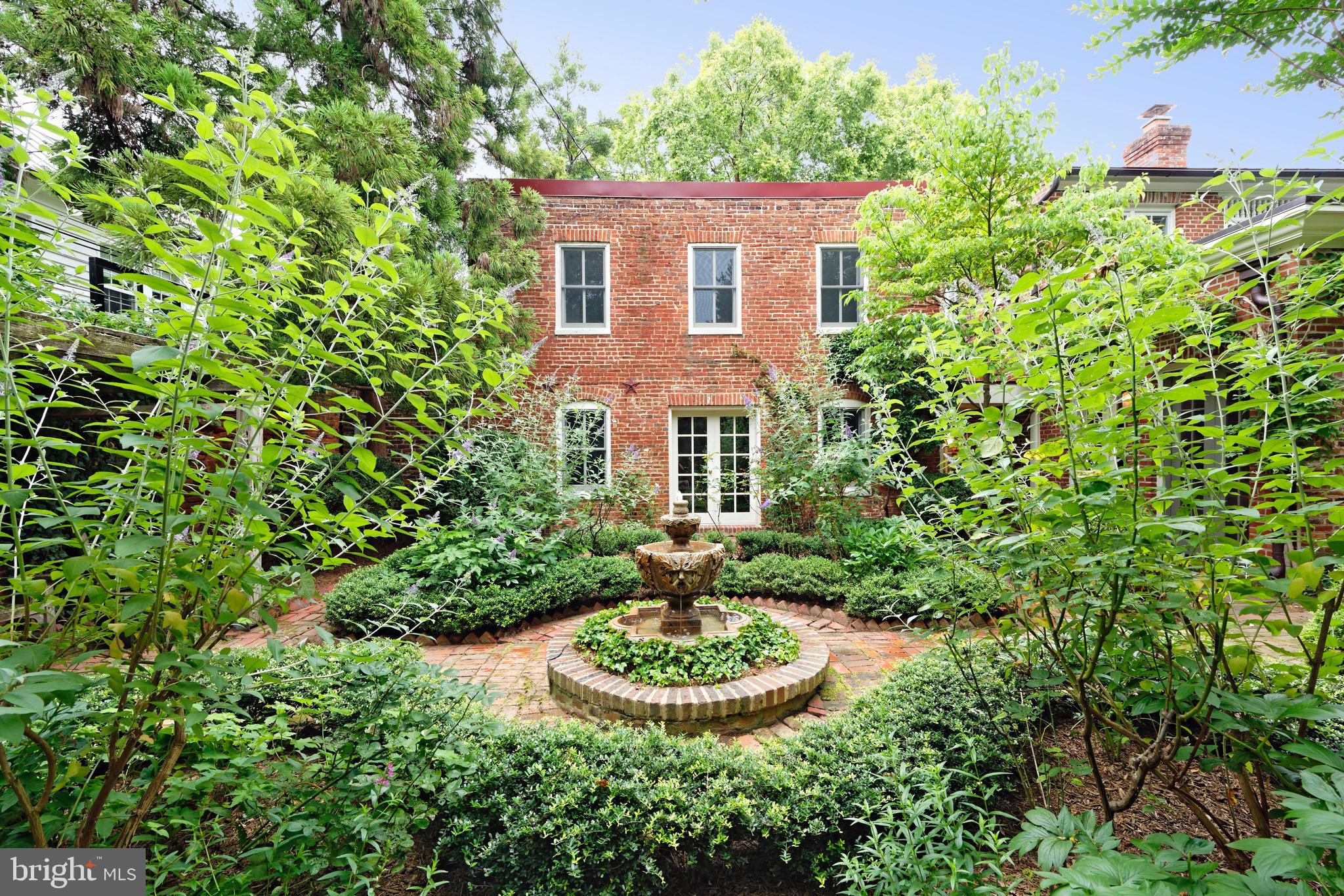 OLD TOWN SE QUADRANT - Residential