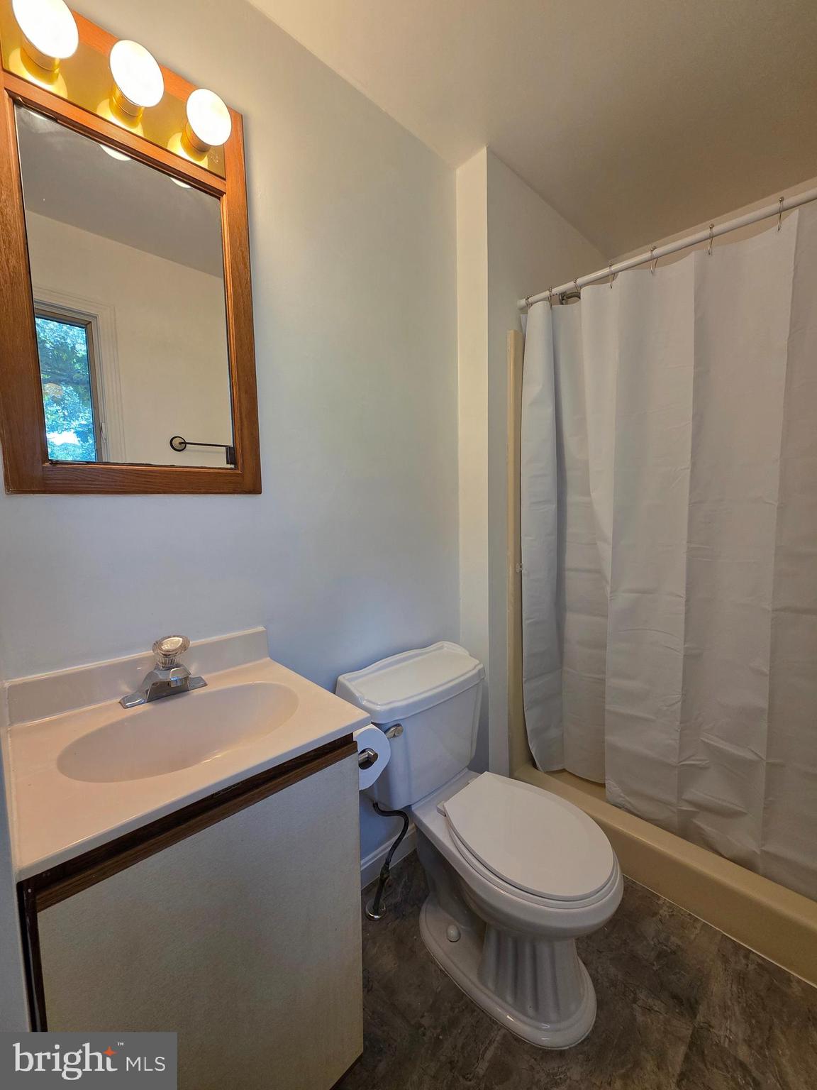 WHITE SANDS - Residential