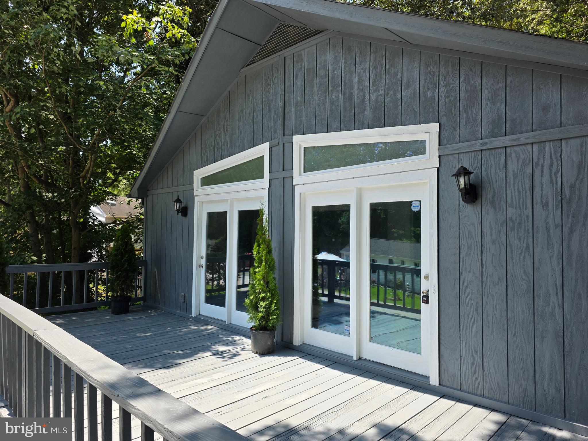 WHITE SANDS - Residential