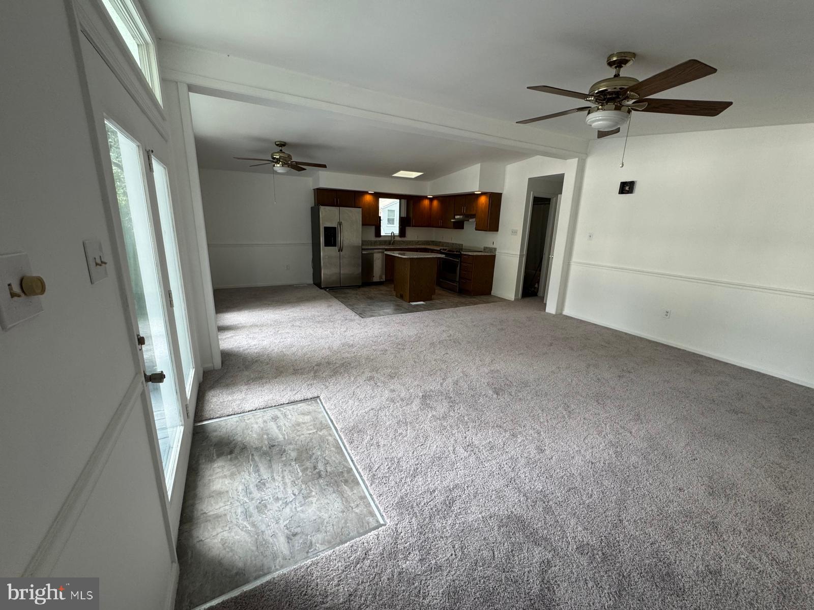 WHITE SANDS - Residential