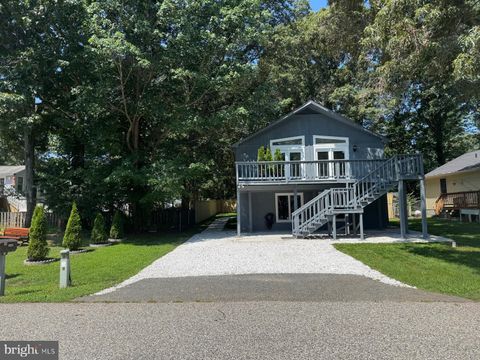 Homes For Sale - 8225 Cedar Lane<br/> LUSBY, MD 20657