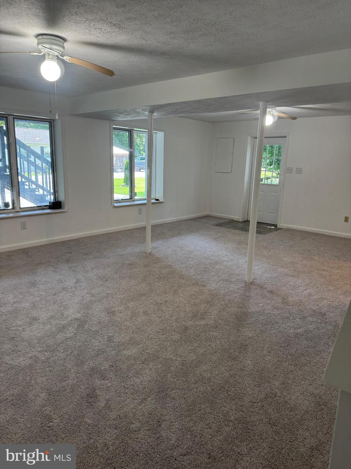 WHITE SANDS - Residential