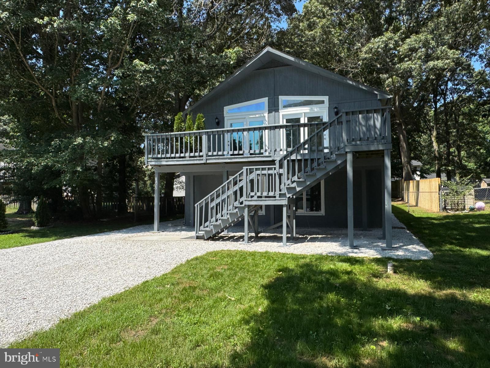 WHITE SANDS - Residential