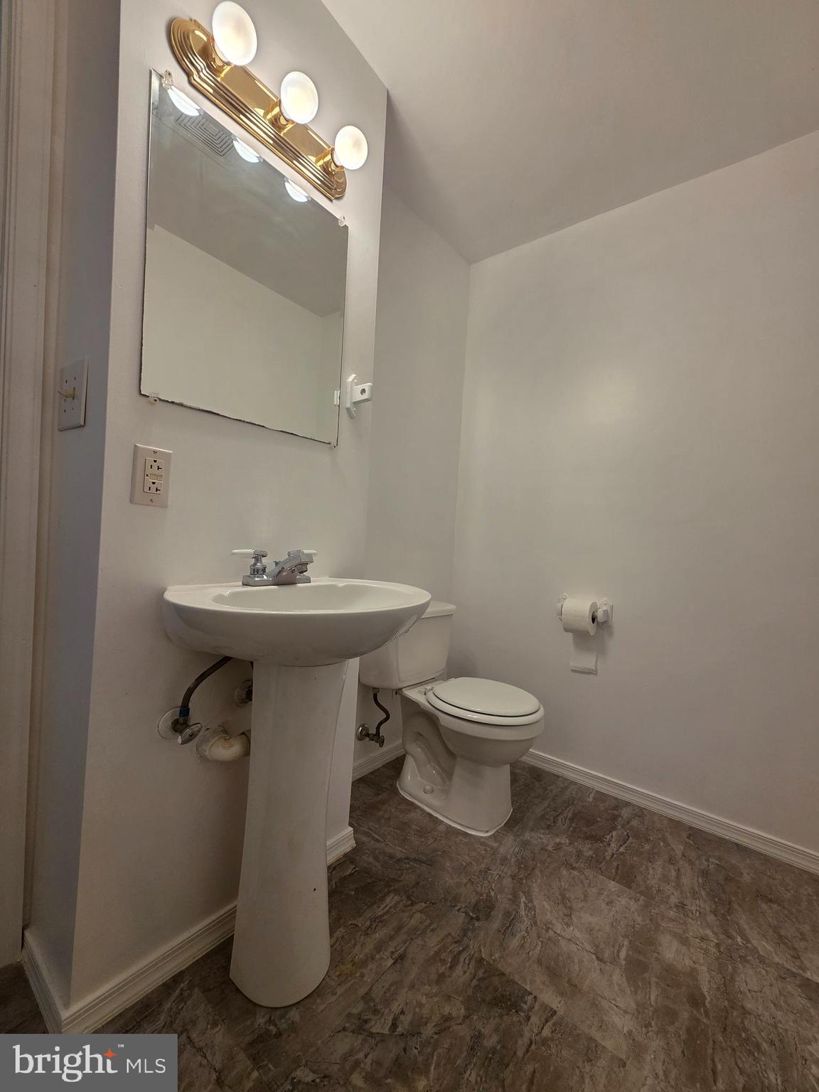 WHITE SANDS - Residential