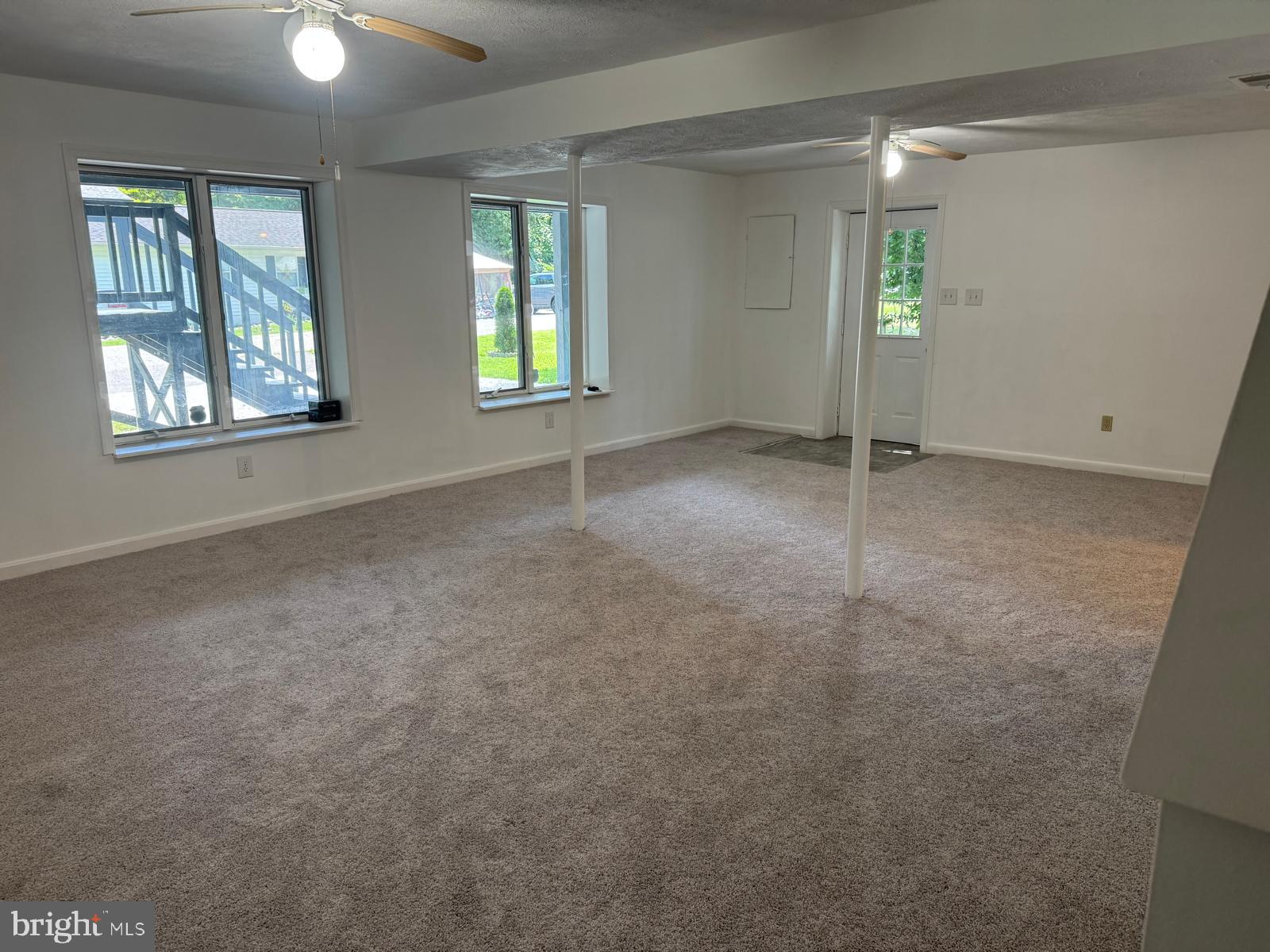 WHITE SANDS - Residential