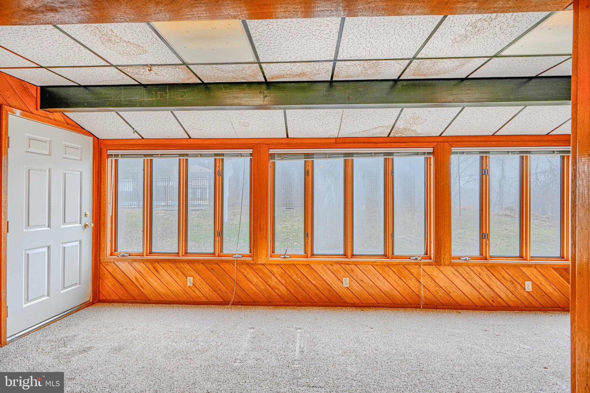 ROCKLAND RUN - Residential