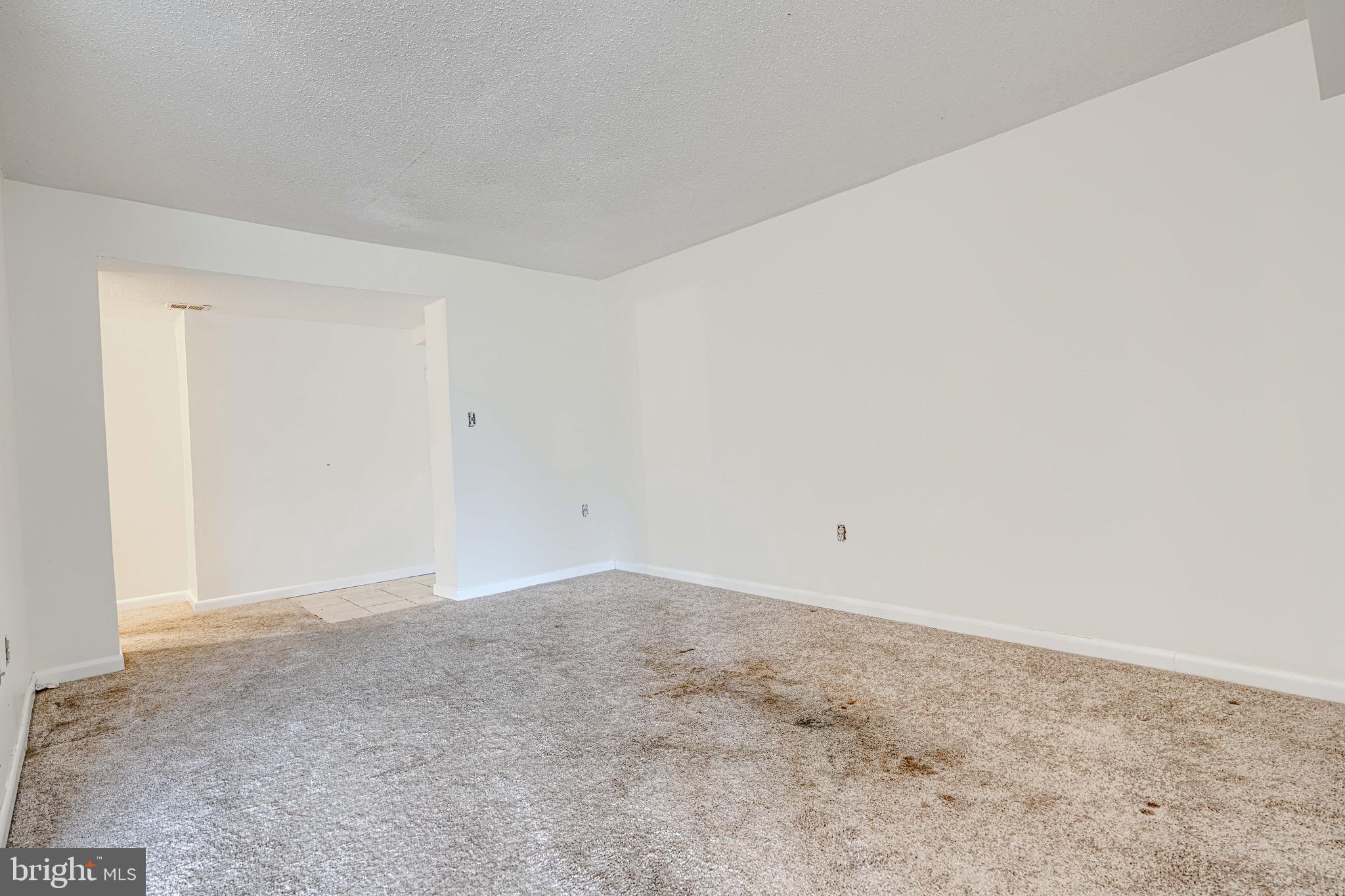 ROCKLAND RUN - Residential