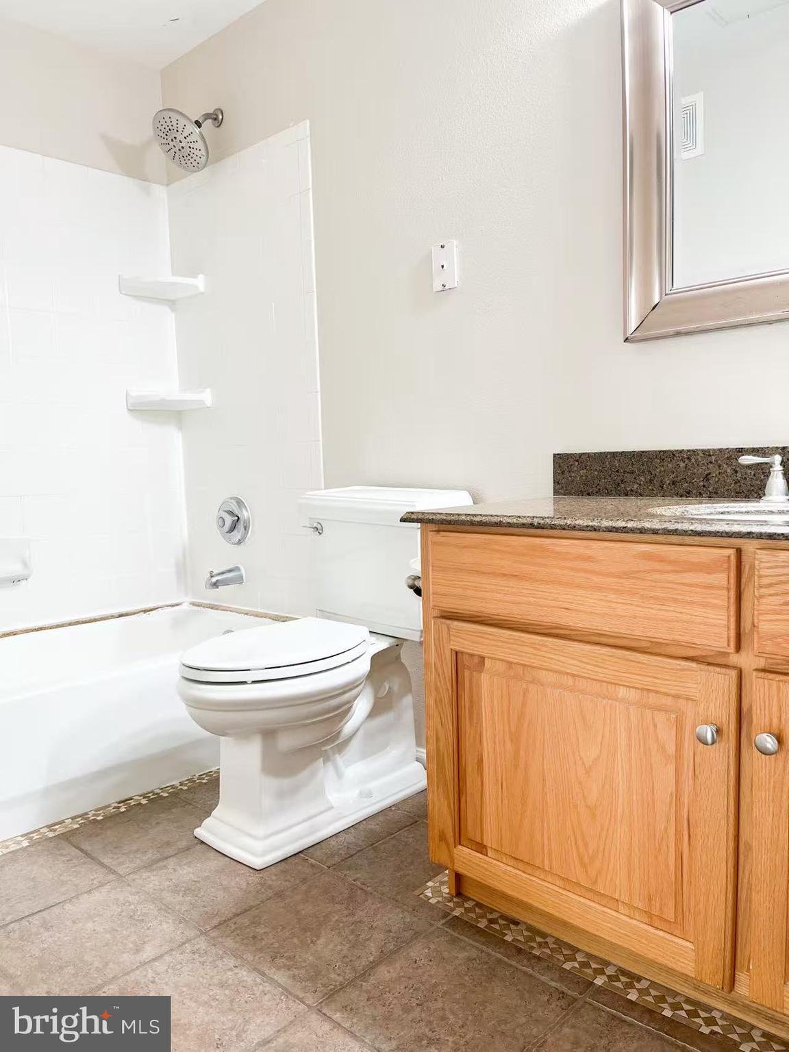 GATES OF MCLEAN - Residential Lease