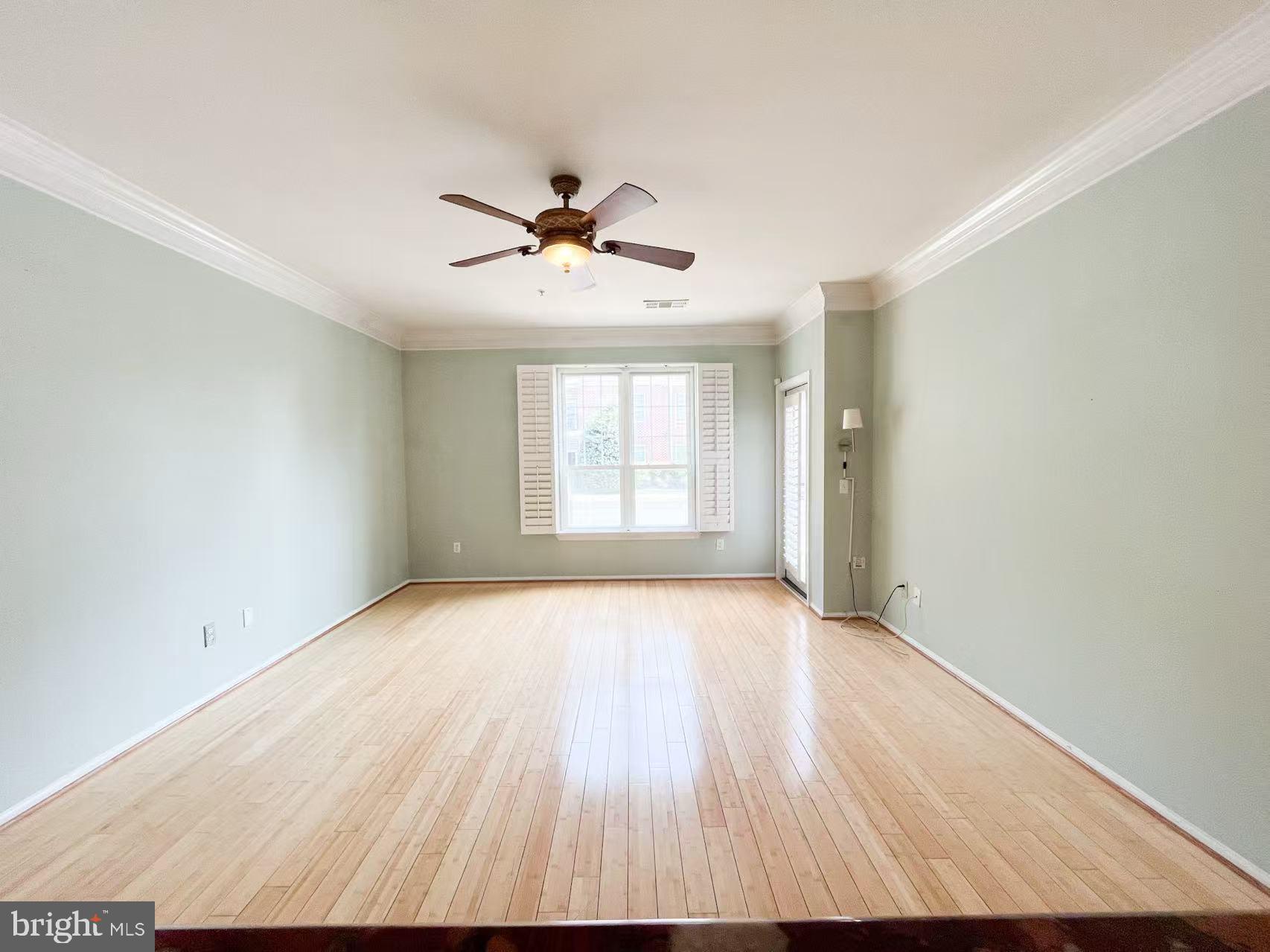 GATES OF MCLEAN - Residential Lease