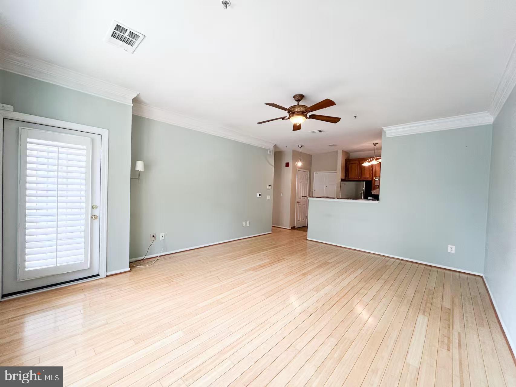 GATES OF MCLEAN - Residential Lease