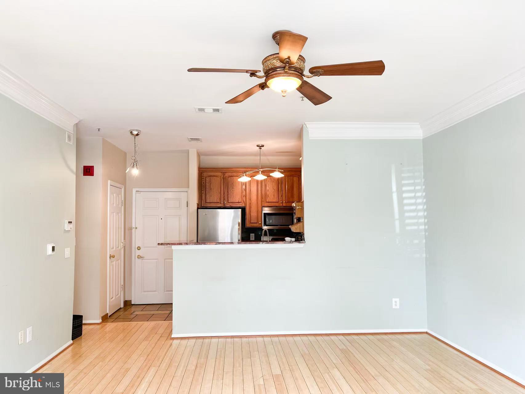 GATES OF MCLEAN - Residential Lease