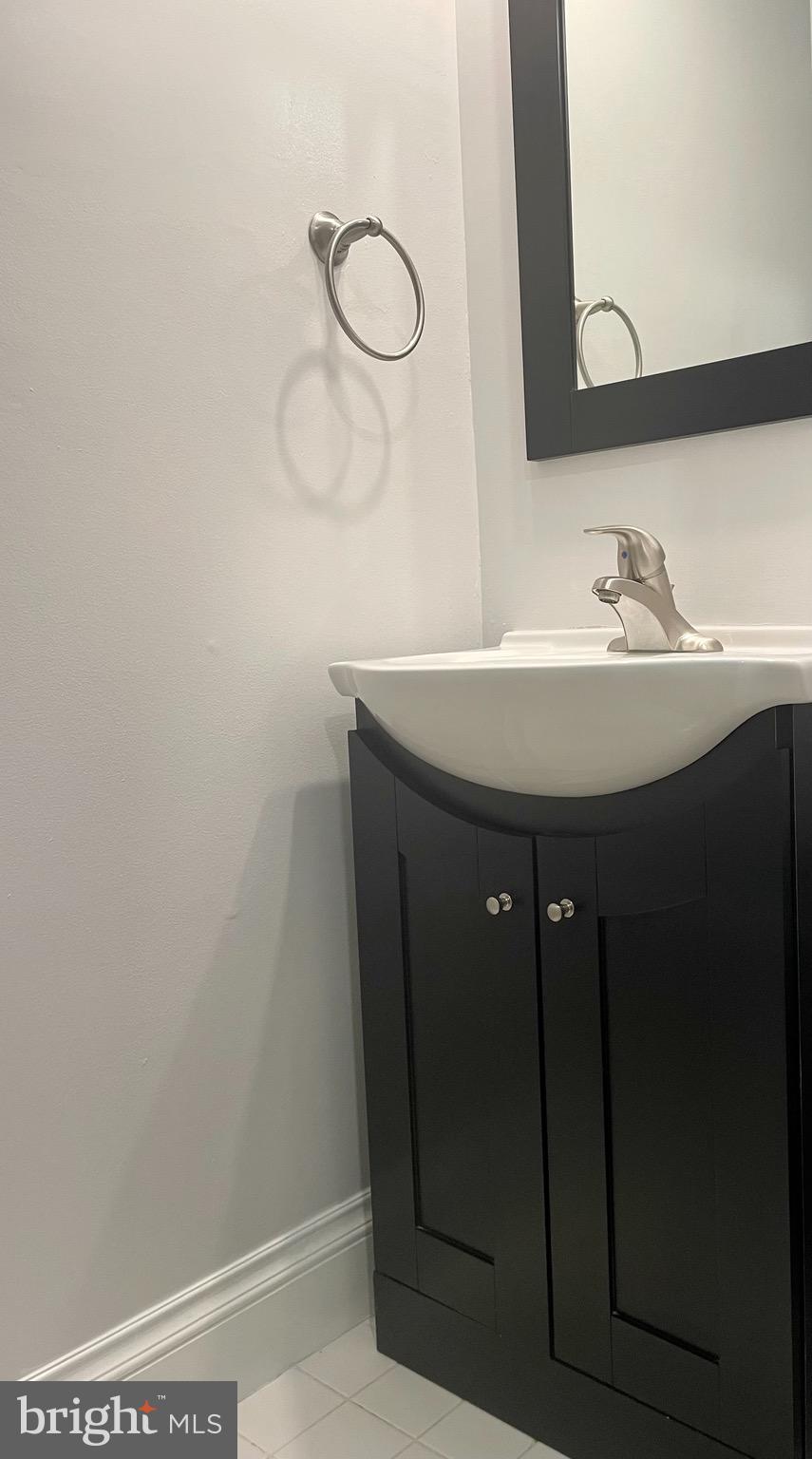 FOX LAIR - Residential Lease