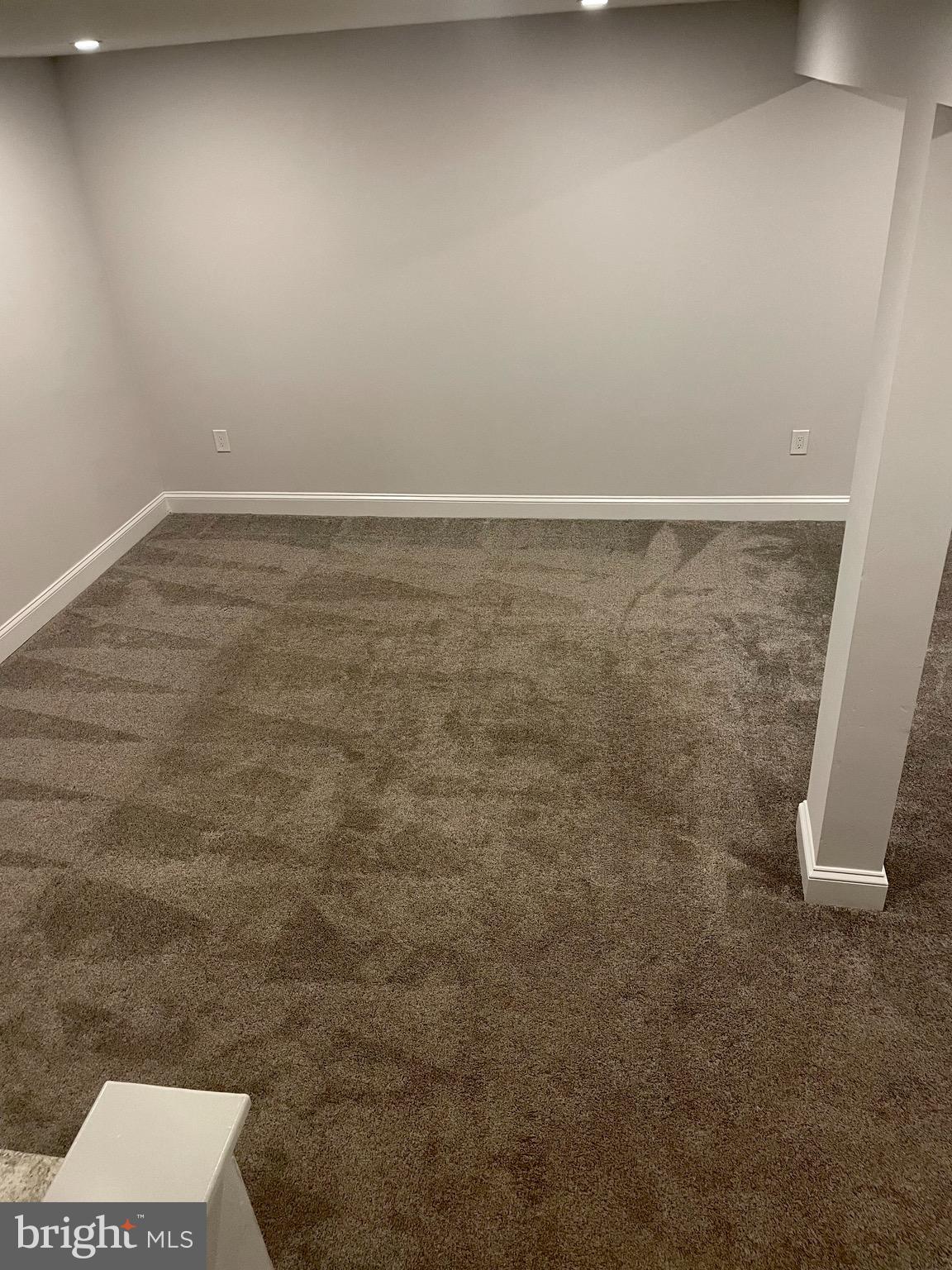 FOX LAIR - Residential Lease