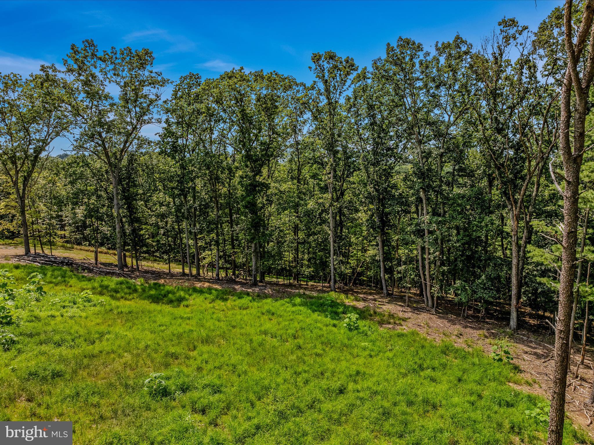 MEREDITH RIDGE - Land