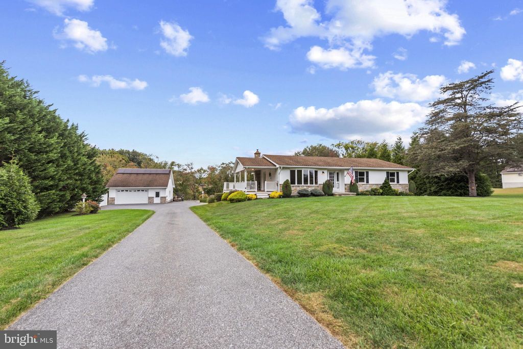 Photo of 18906 Falls Road, HAMPSTEAD, MD 21074 (MLS # MDBC2141294)