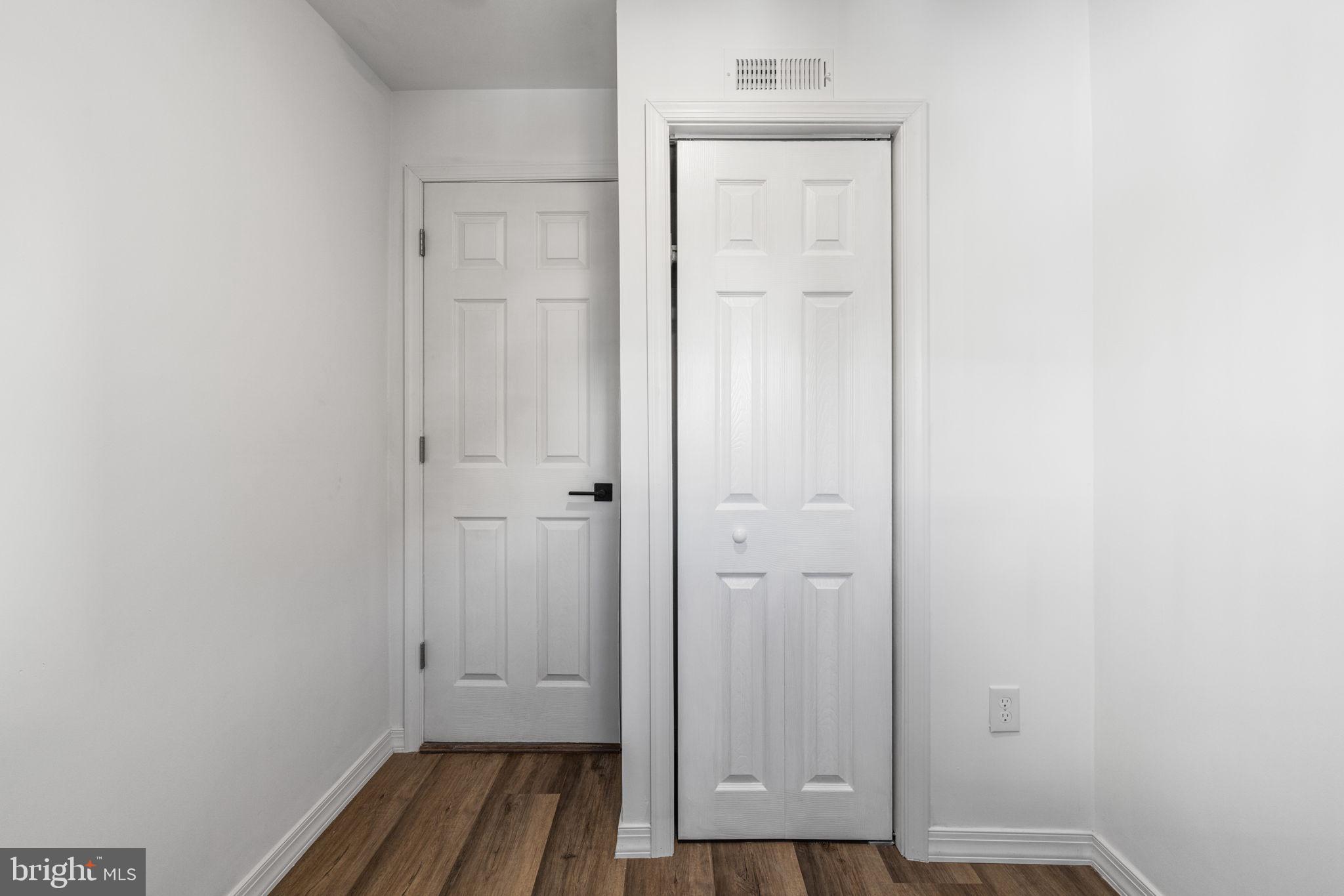 RICHMOND - Residential