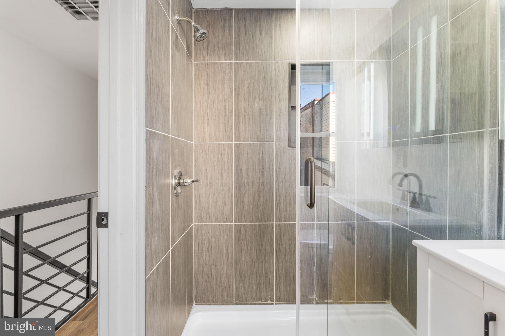 RICHMOND - Residential