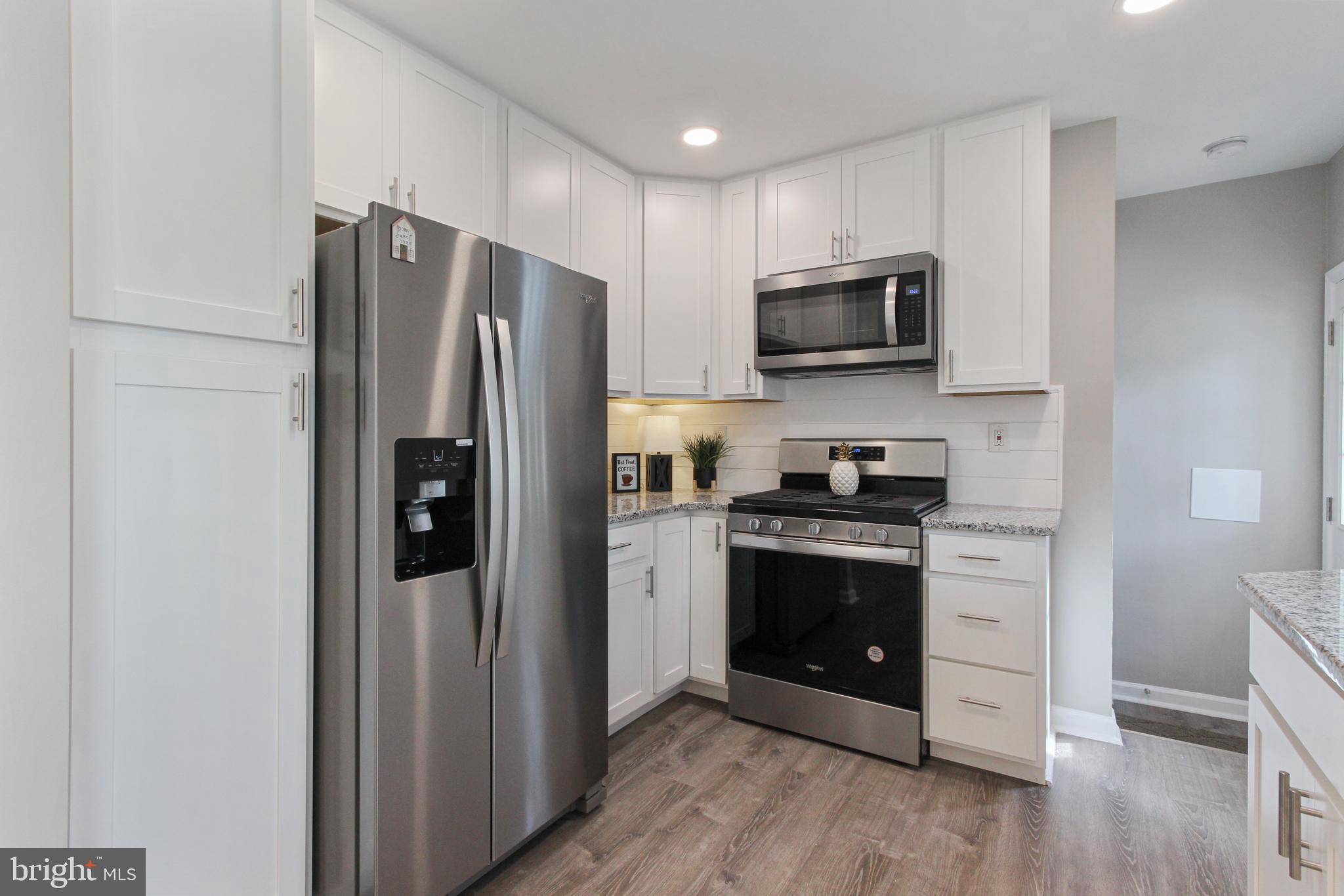 STONELEIGH - Residential