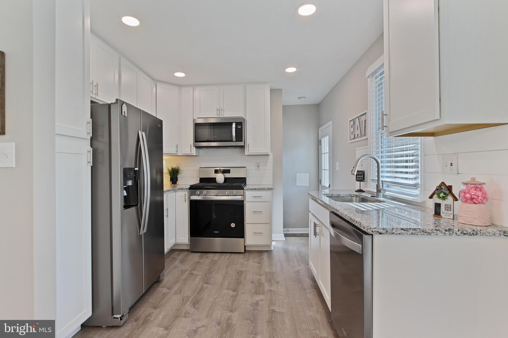 STONELEIGH - Residential