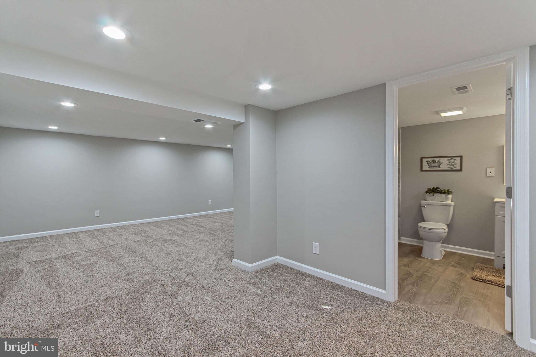 STONELEIGH - Residential