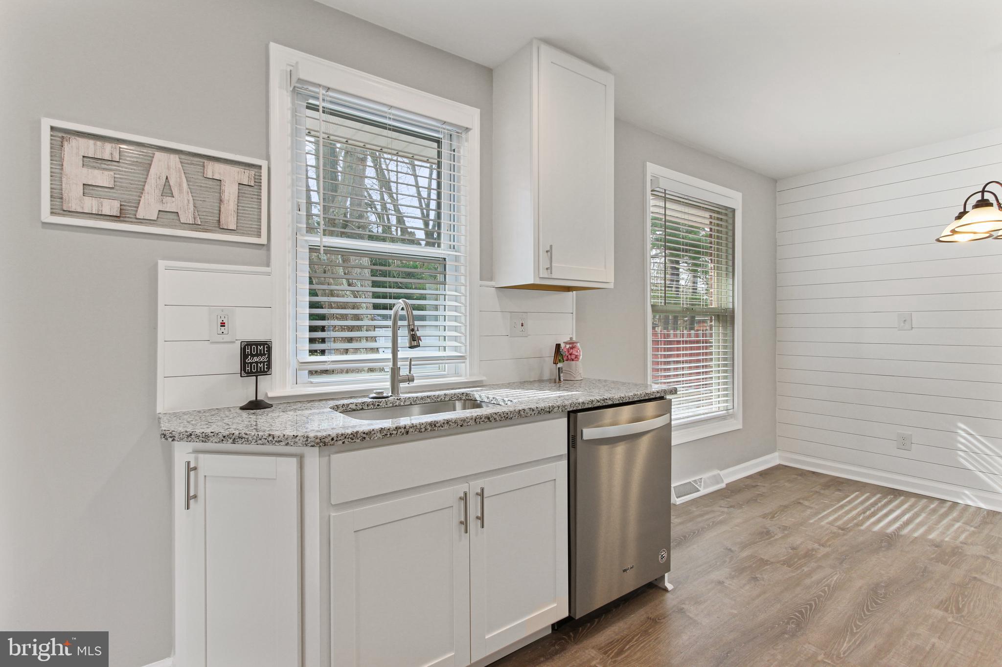 STONELEIGH - Residential